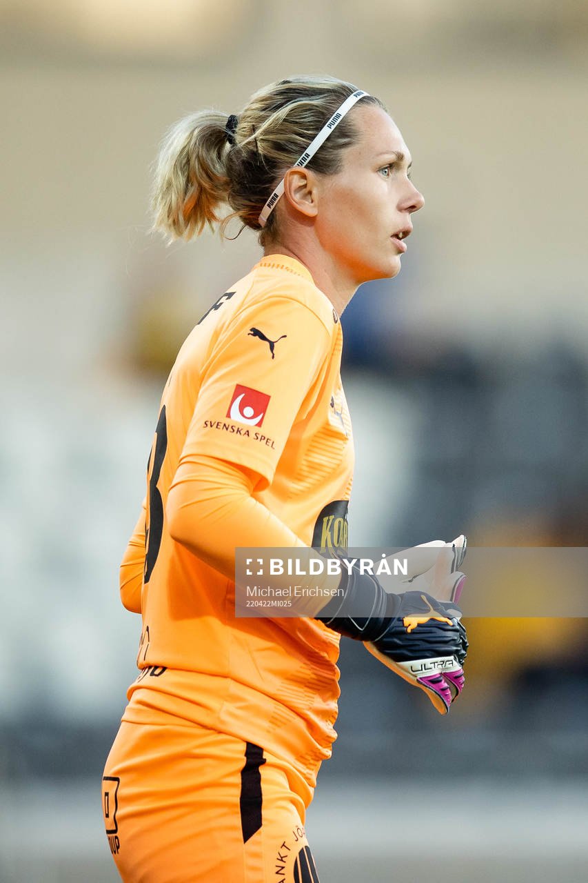 Häckens målvakt Jennifer Falk