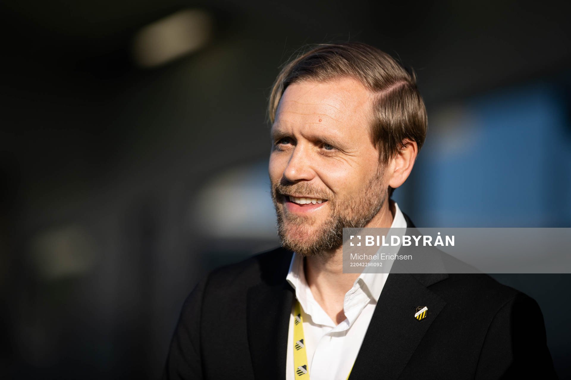 Häckens klubbchef Marcus Jodin innan fotbollsmatchen i