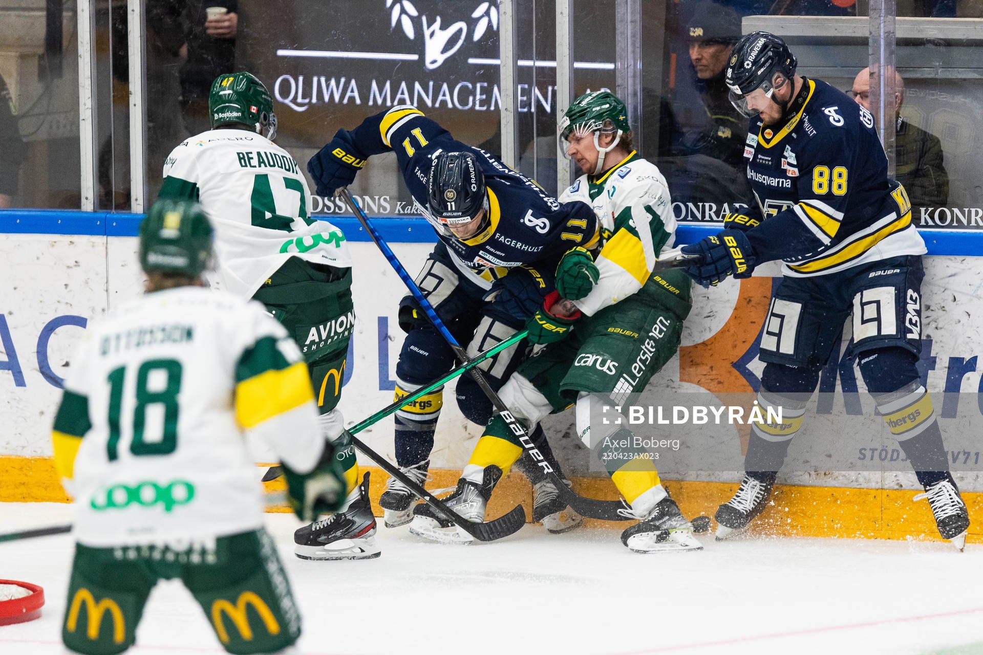 s Simon Önerud och Björklövens Karl Johansson