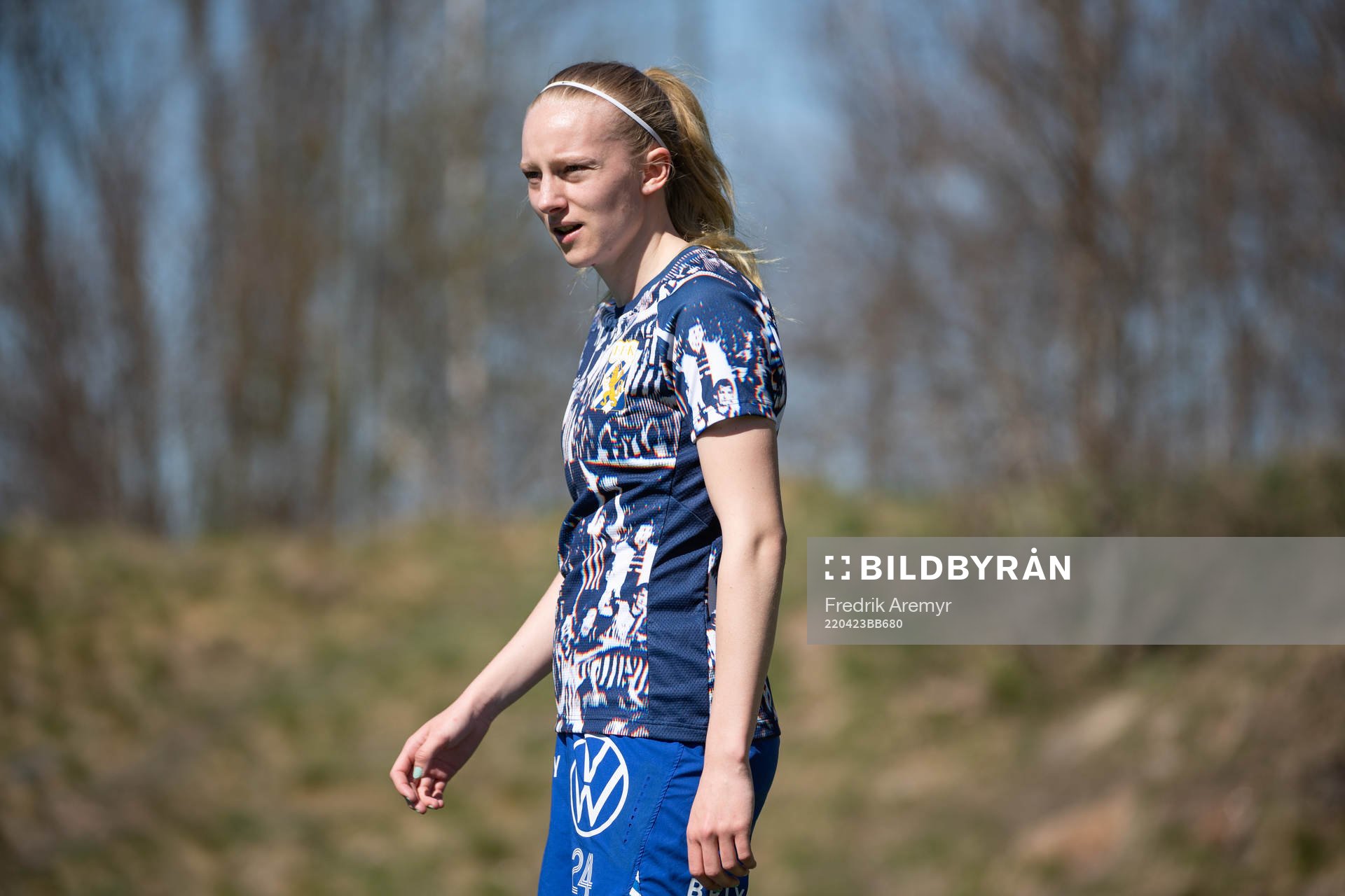 IFK Göteborgs Felicia Holmberg innan fotbollsmatchen i