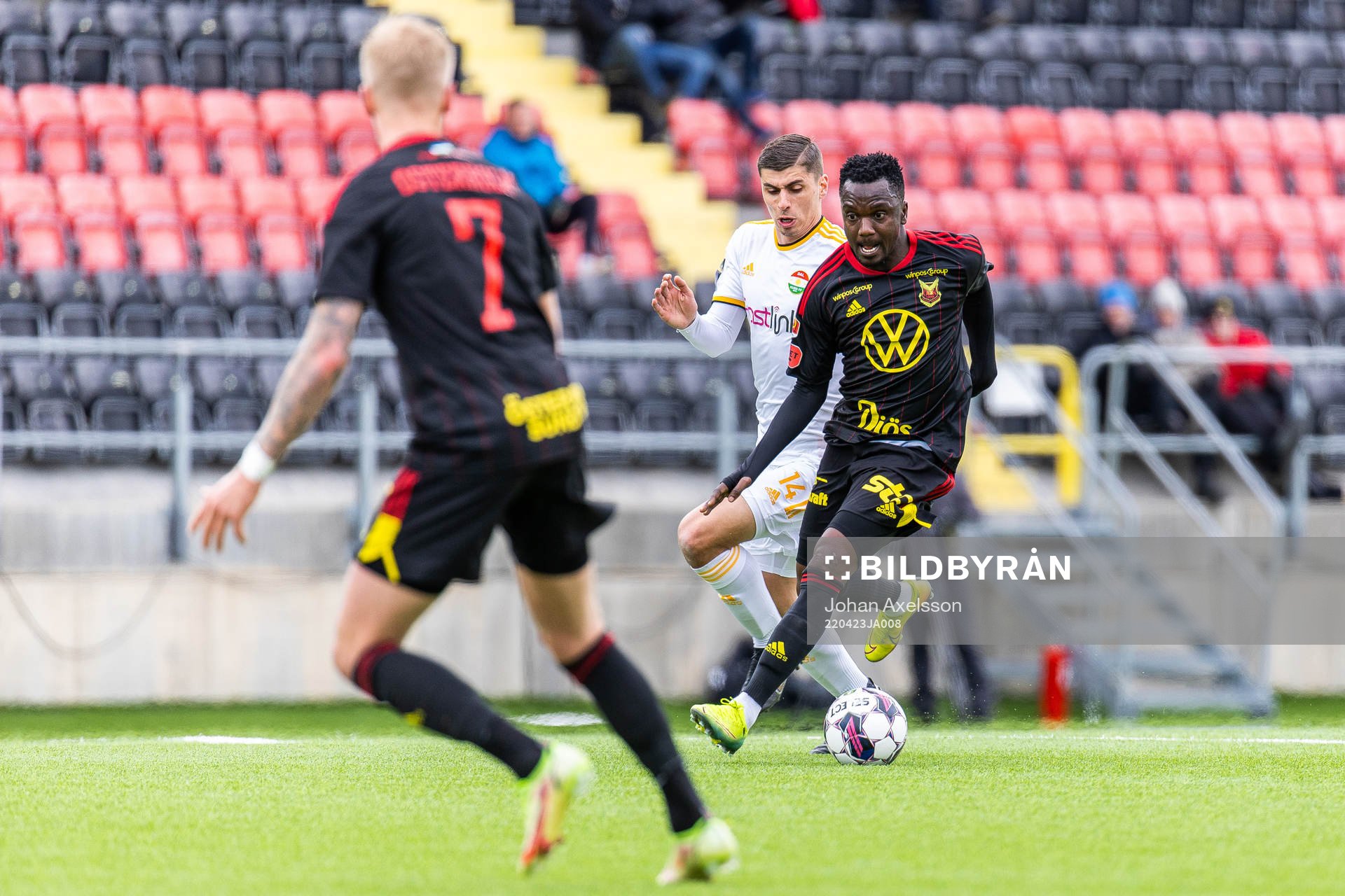 Dalkurds Koen Kostons och Östersunds Kamal Issah