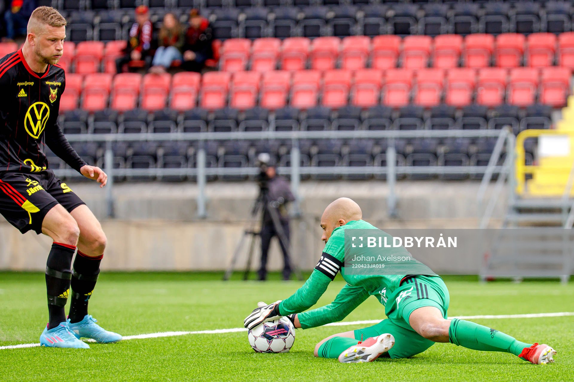 målvakt Aly Keita