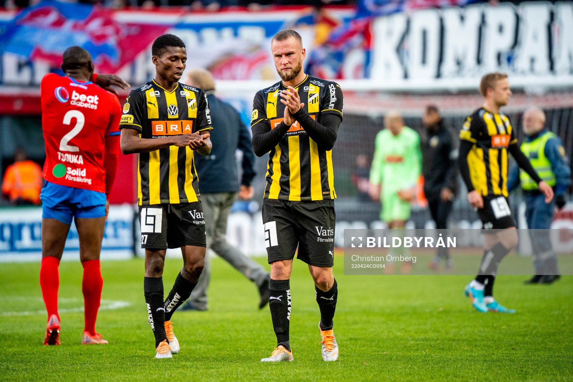 Häckens Romeo Amane och Alexander Faltsetas deppar