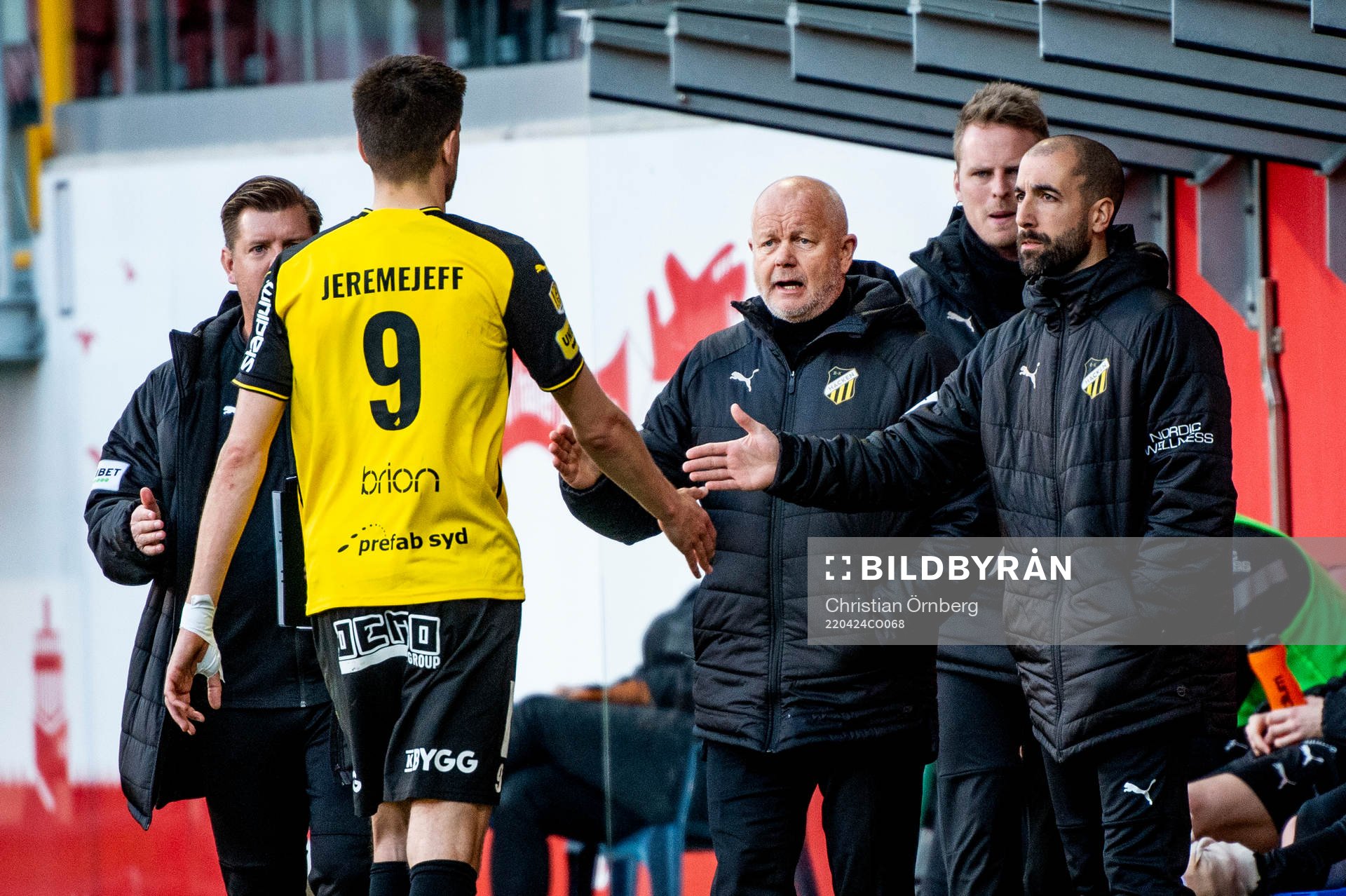 Häckens tränare Per-Mathias Høgmo och övriga ledare