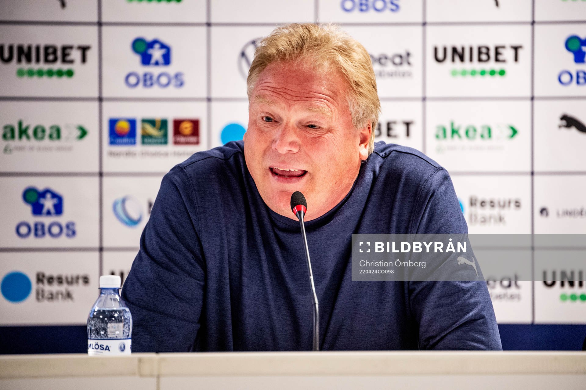 Helsingborgs tränare Jörgen Lennartsson på en presskonferens efter fotbollsmatchen i Allsvenskan mellan Helsingborg och Häcken den 24 april 2022 i Helsingborg.