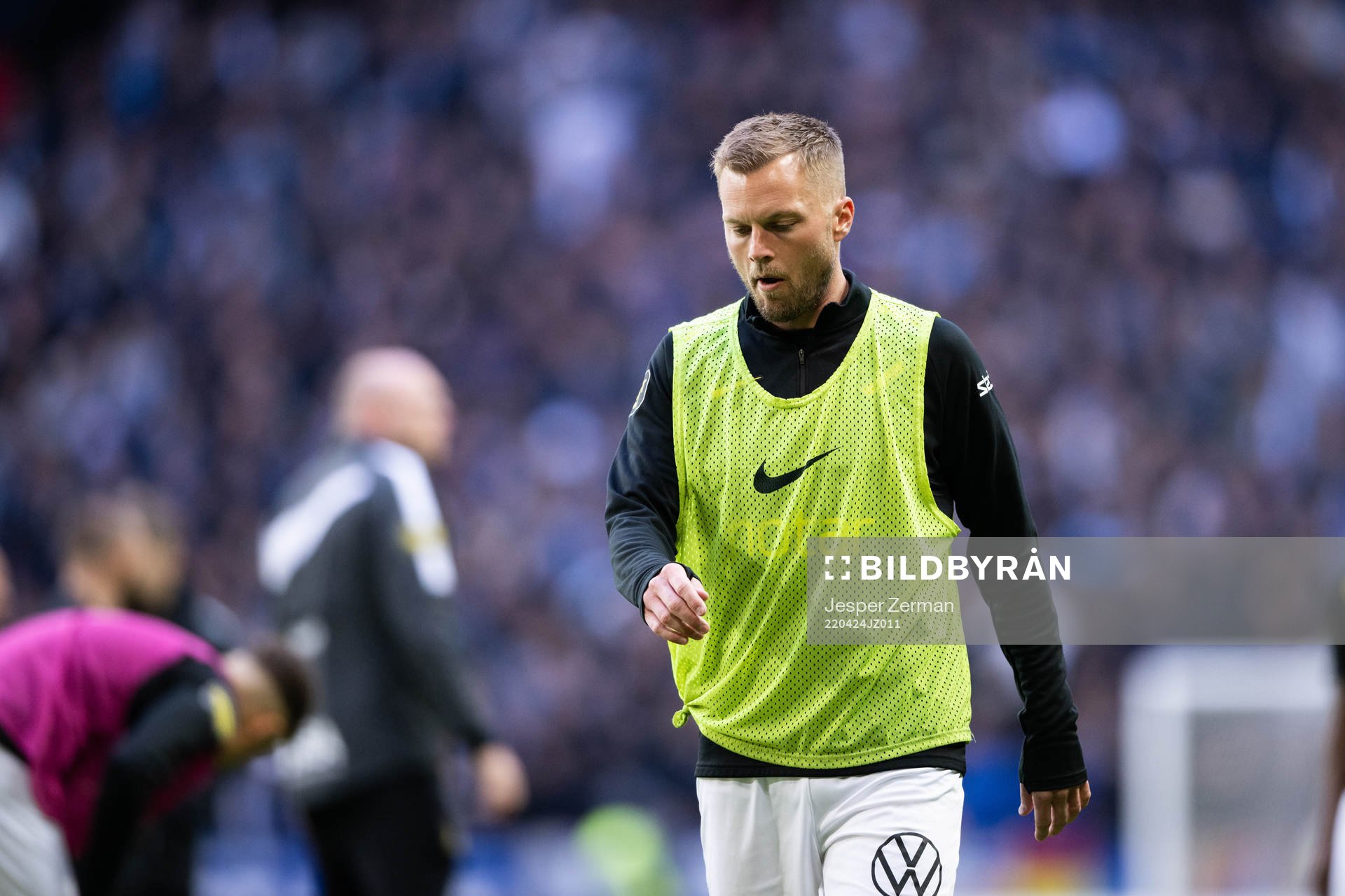 s Sebastian Larsson