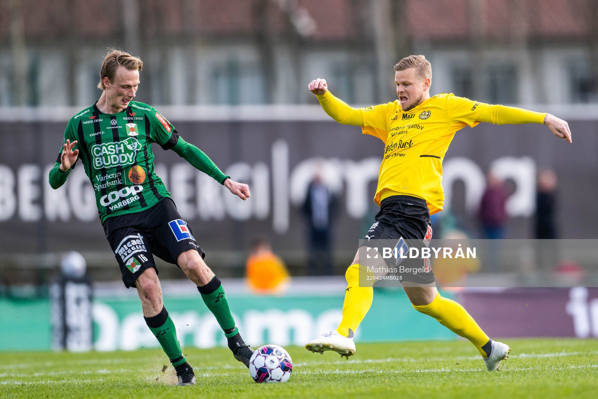 Varbergs Alexander Johansson och Mjällbys David Löfquist