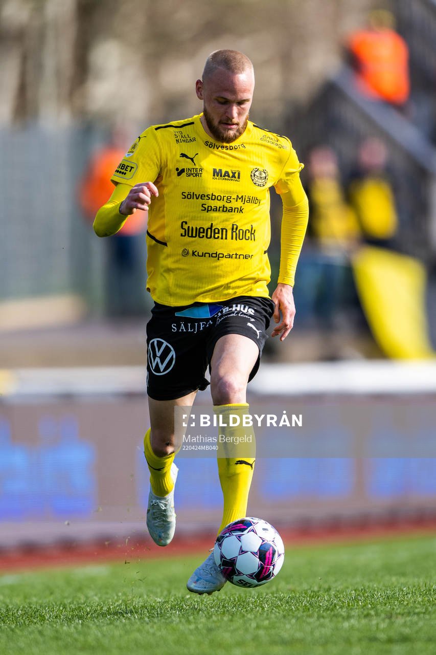 Mjällbys Adam Ståhl