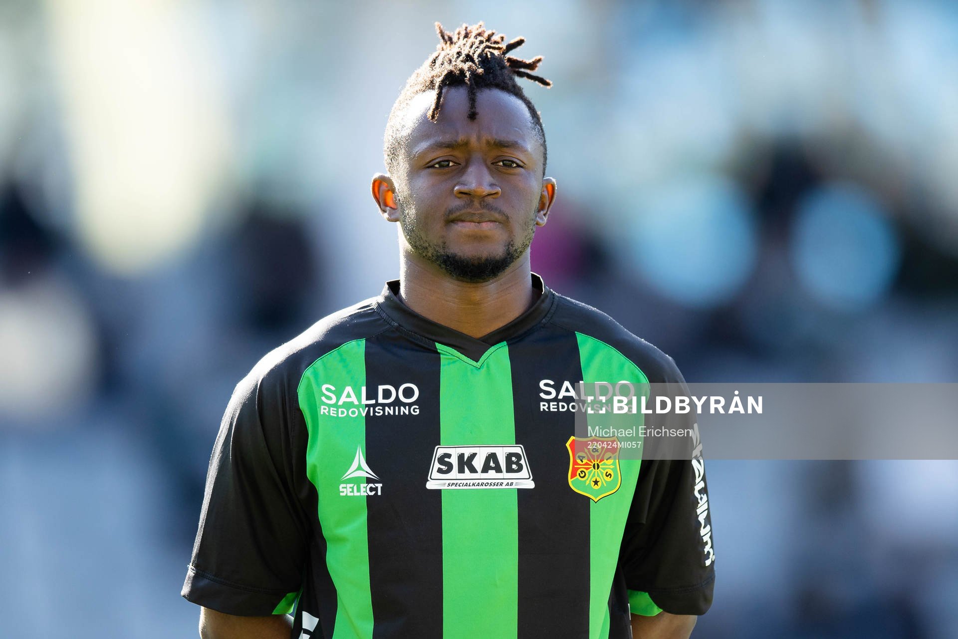 GAIS Michael Kargbo på line up innan fotbollsmatchen i