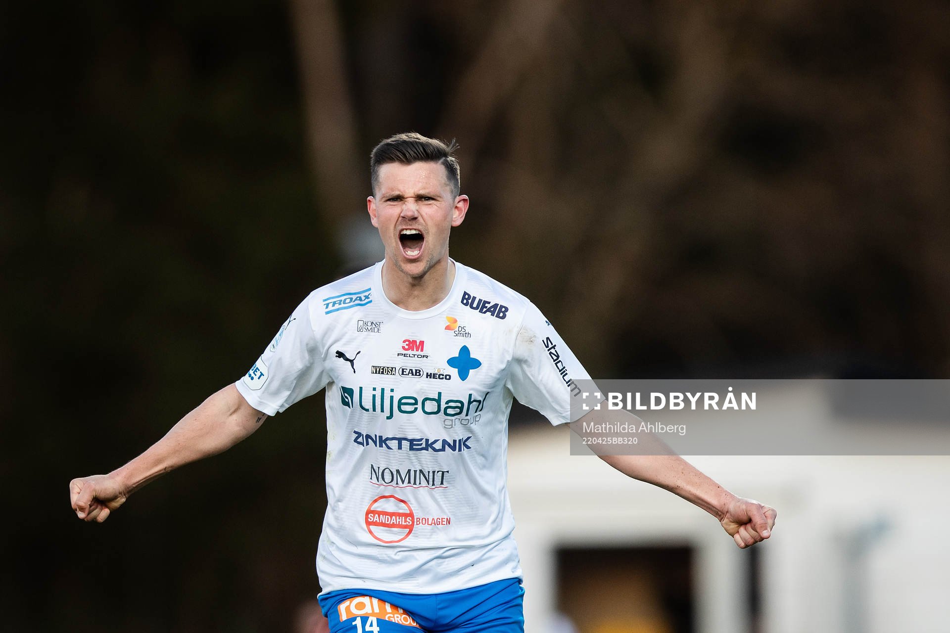 Värnamos Marcus Antonsson jublar