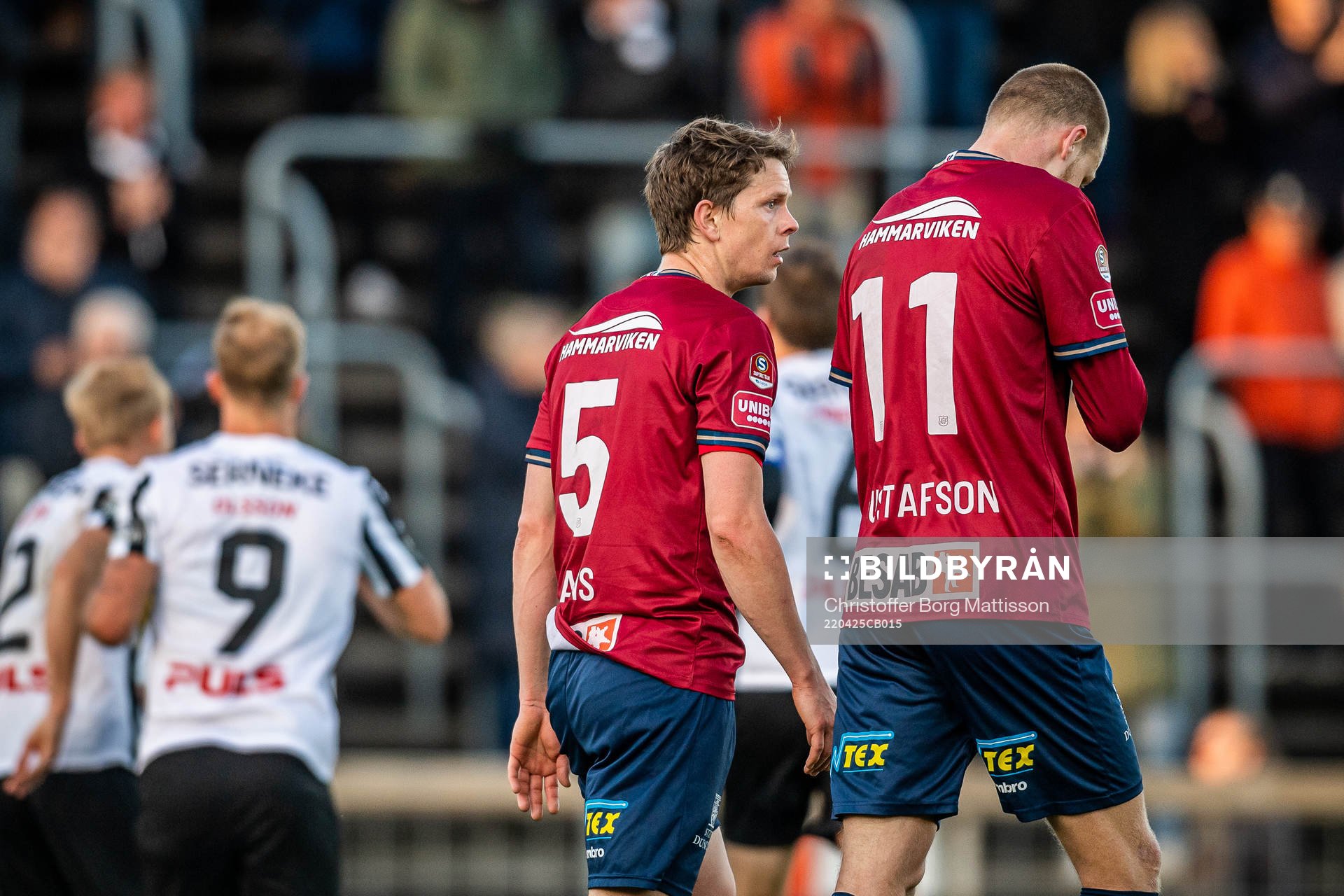 Örgrytes Anton Lans och Elias Gustafson deppar