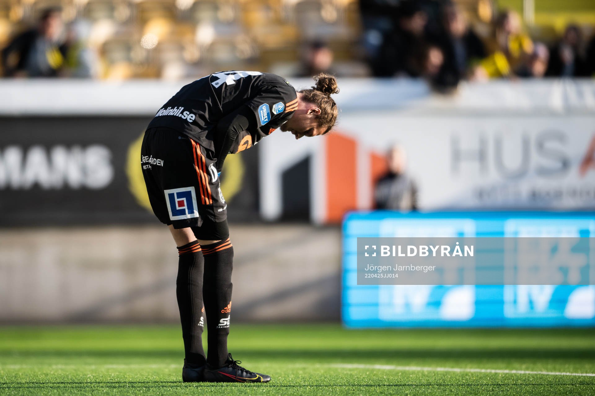 Sundsvalls målvakt Gustav Molin har ont