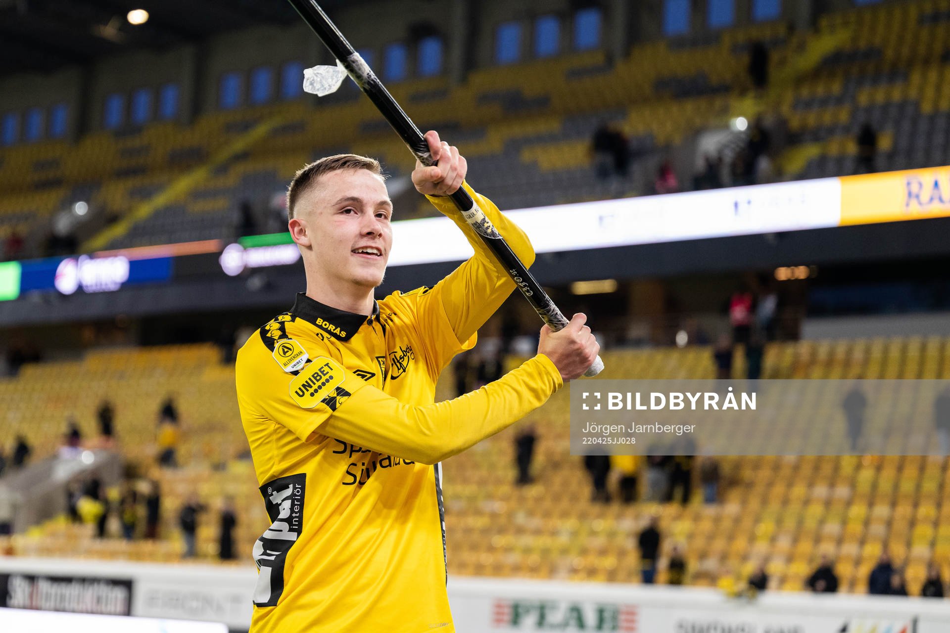 Elfsborgs Jacob Ondrejka jublar efter fotbollsmatchen i Allsvenskan mellan Elfsborg och GIF Sundsvall den 25 april 2022 i Borås. 