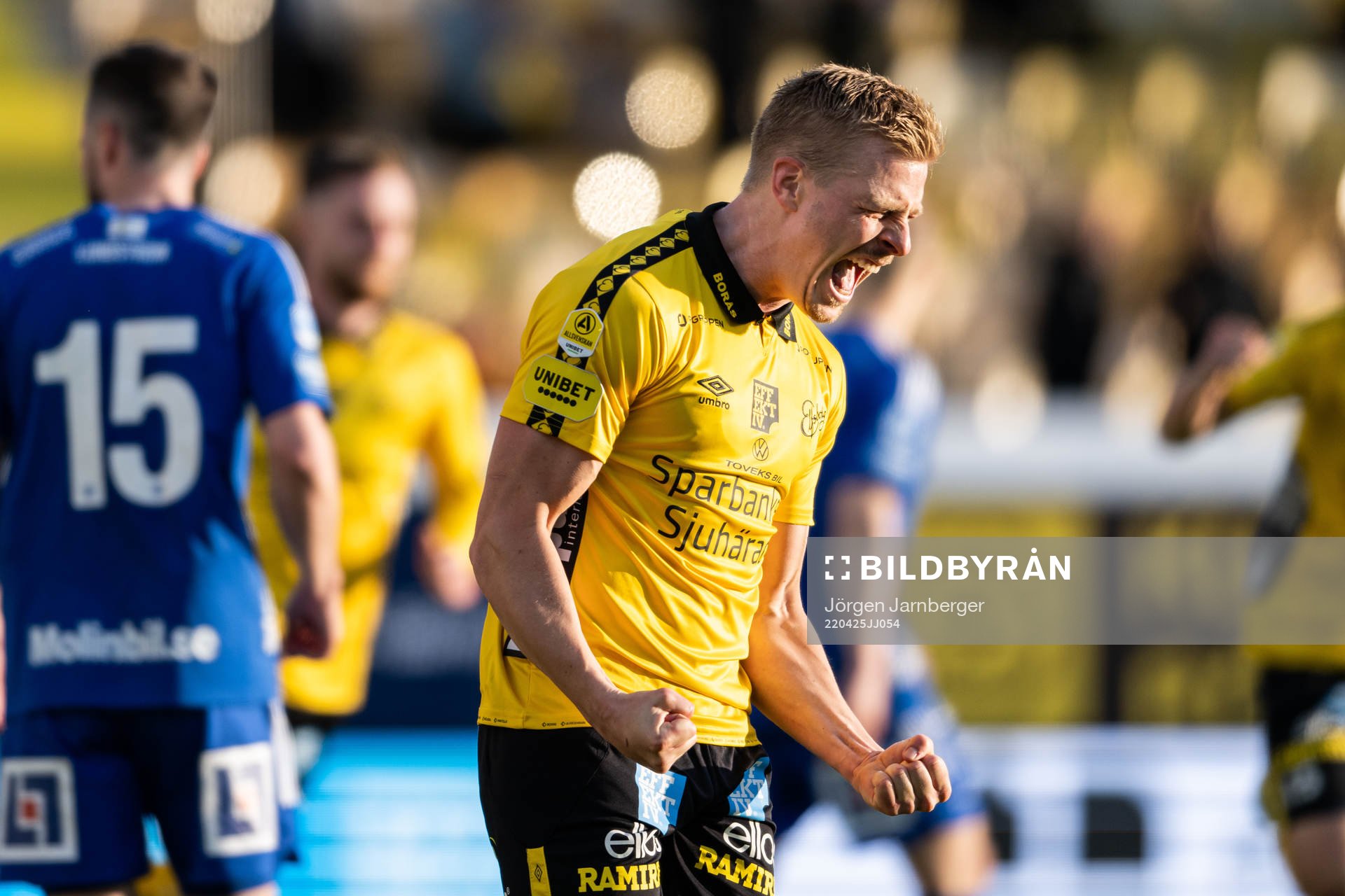 Elfsborgs Per Frick jublar efter 1-0 under fotbollsmatchen i Allsvenskan mellan Elfsborg och GIF Sundsvall den 25 april 2022 i Borås.
