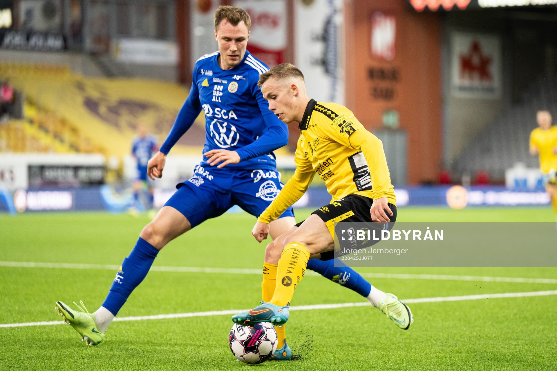Sundsvalls Niklas Dalhström och Elfsborgs Jacob Ondrejka