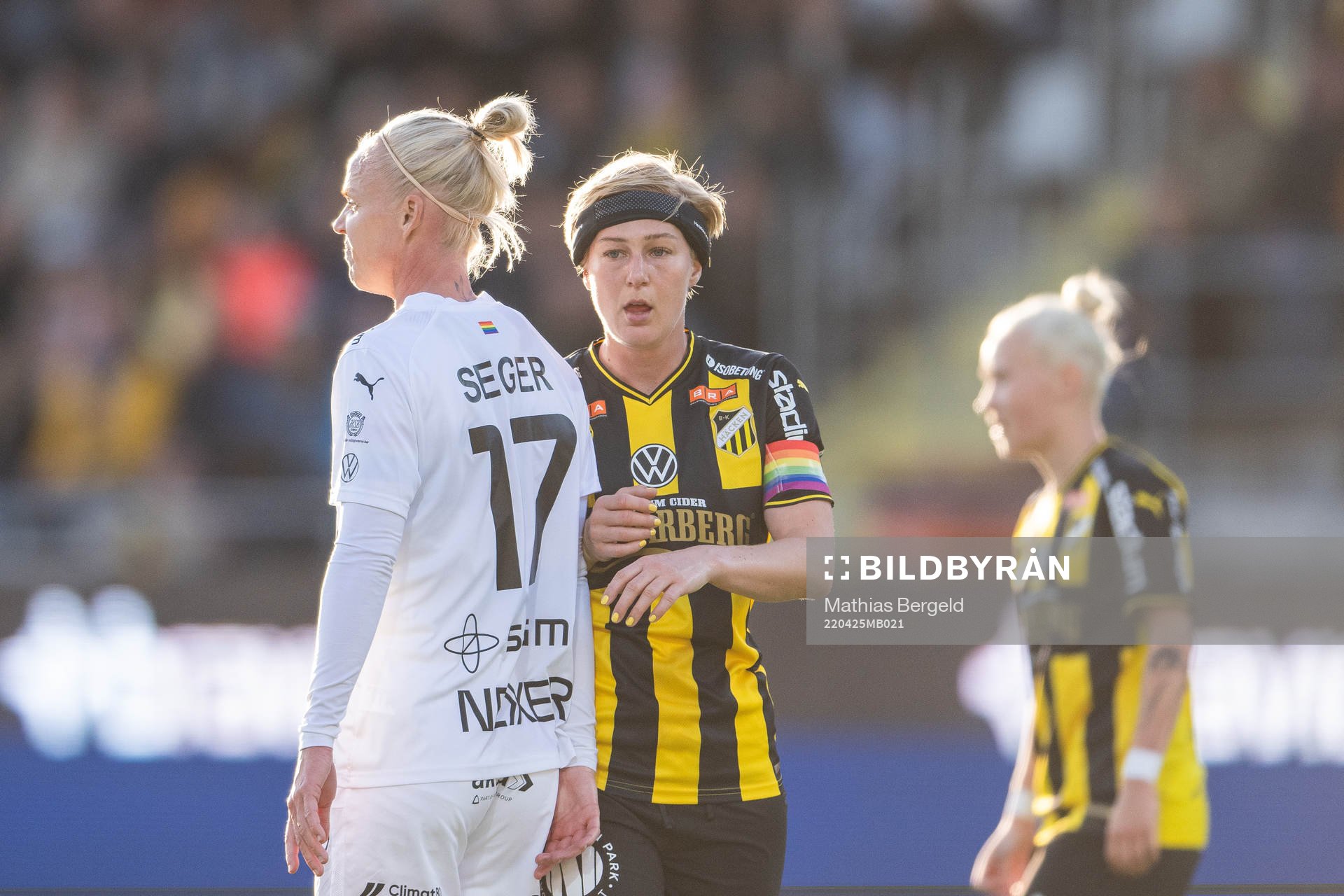 Rosengårds Caroline Seger och Häckens Luna Nørgaard