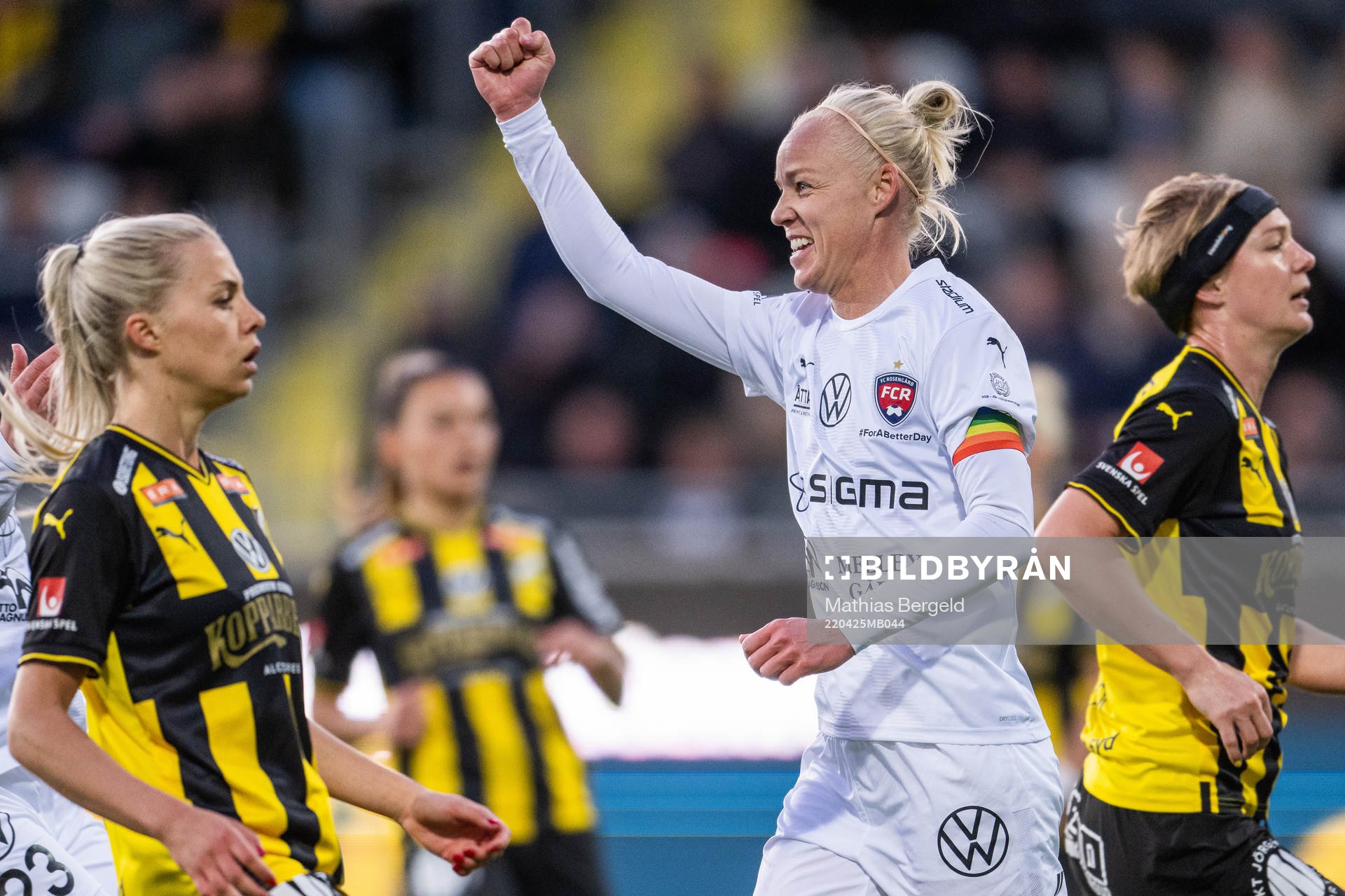 Rosengårds Caroline Seger jublar
