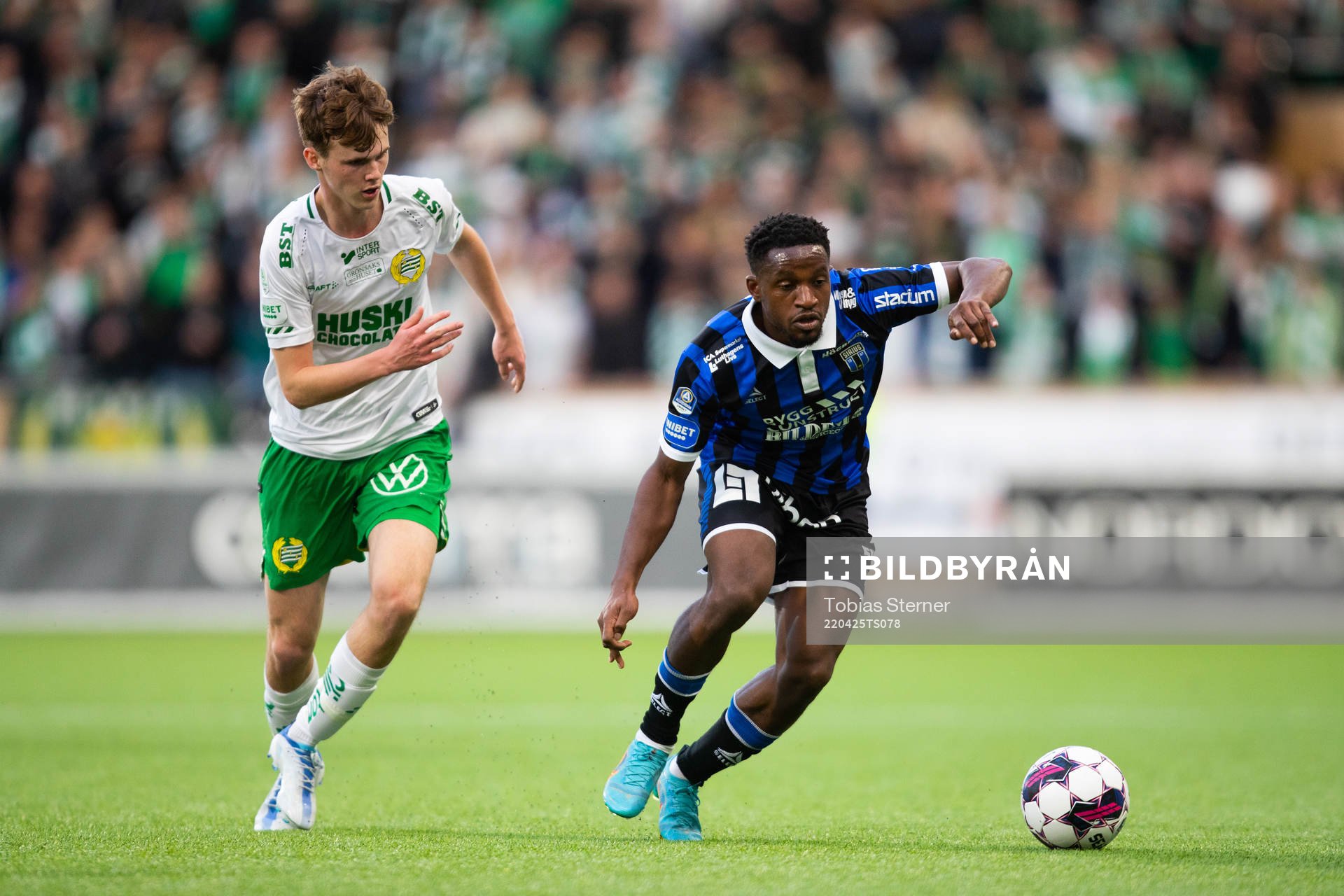 Hammarbys Williot Swedberg och Sirius Kevin Wright