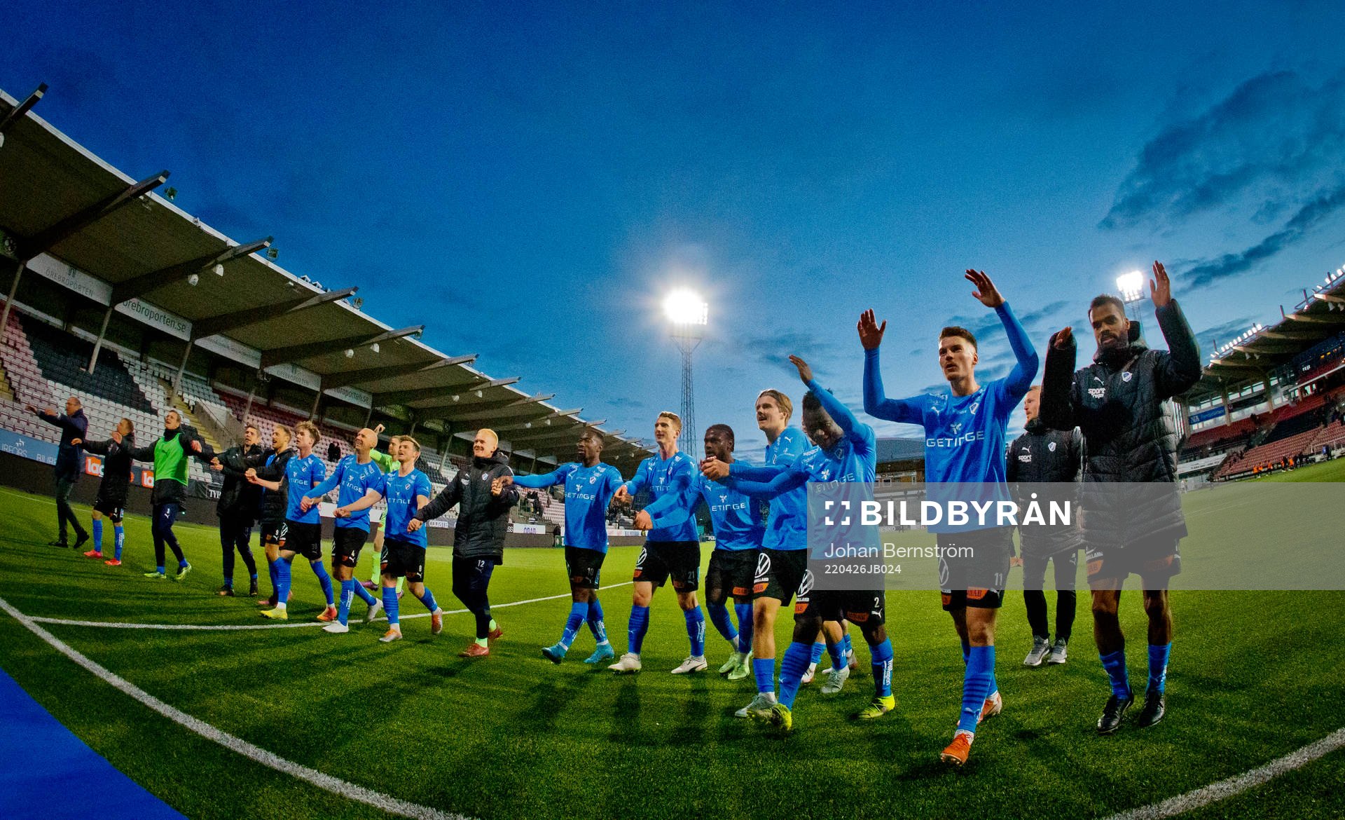 Halmstadspelarna jublar