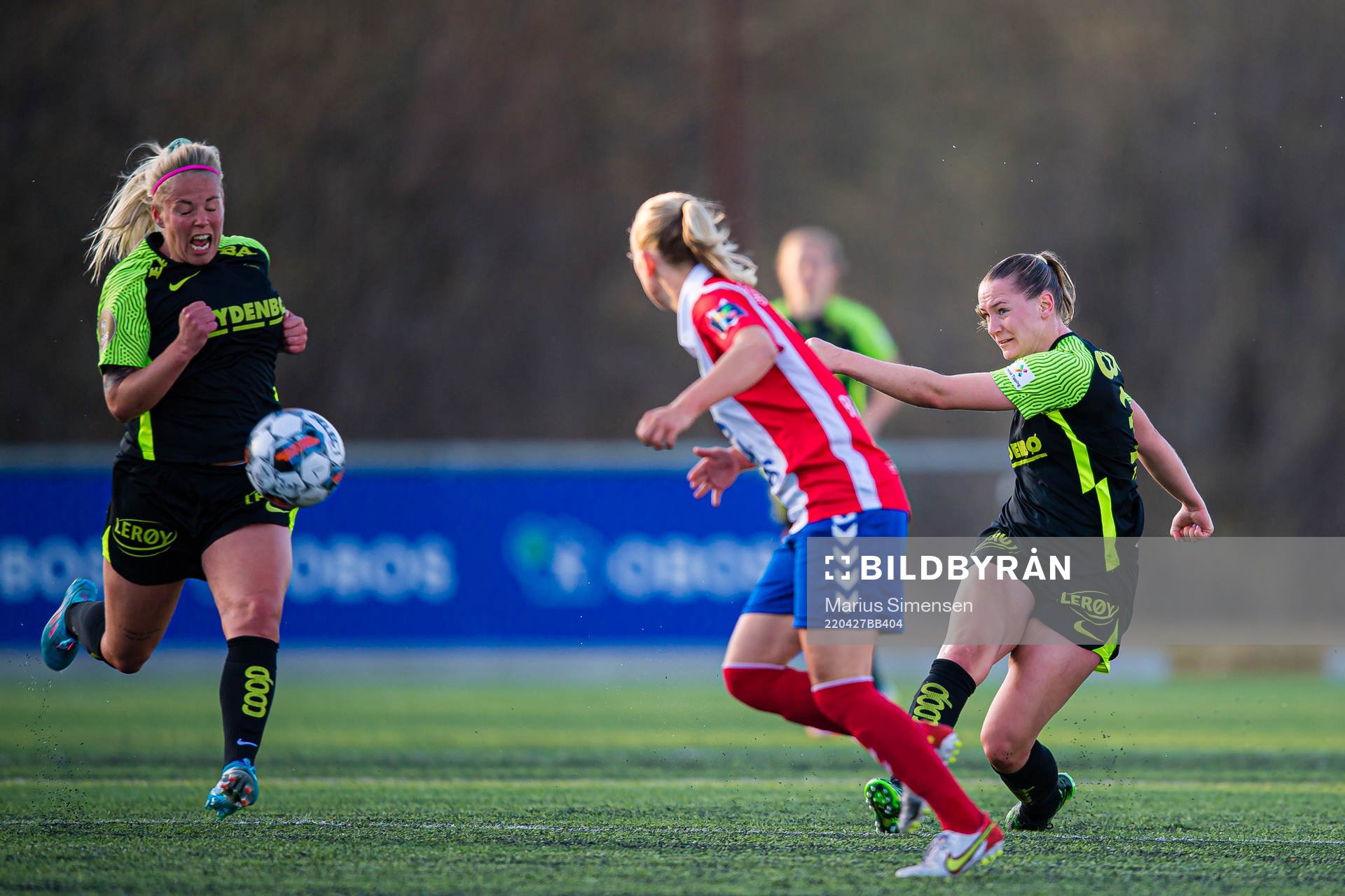 Elisabeth Terland of Brann scores the 0-2 goal