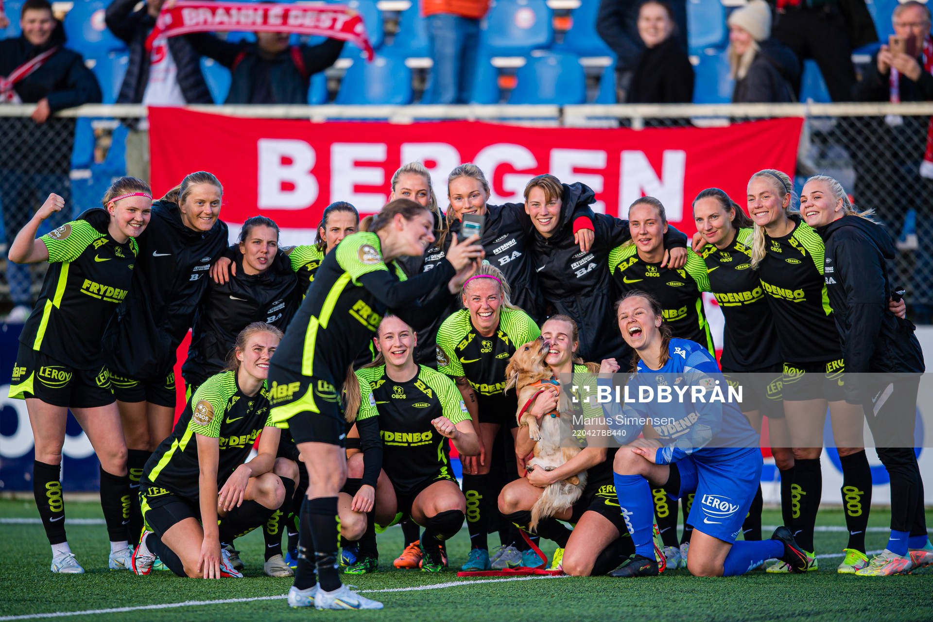 Players of Brann celebrates