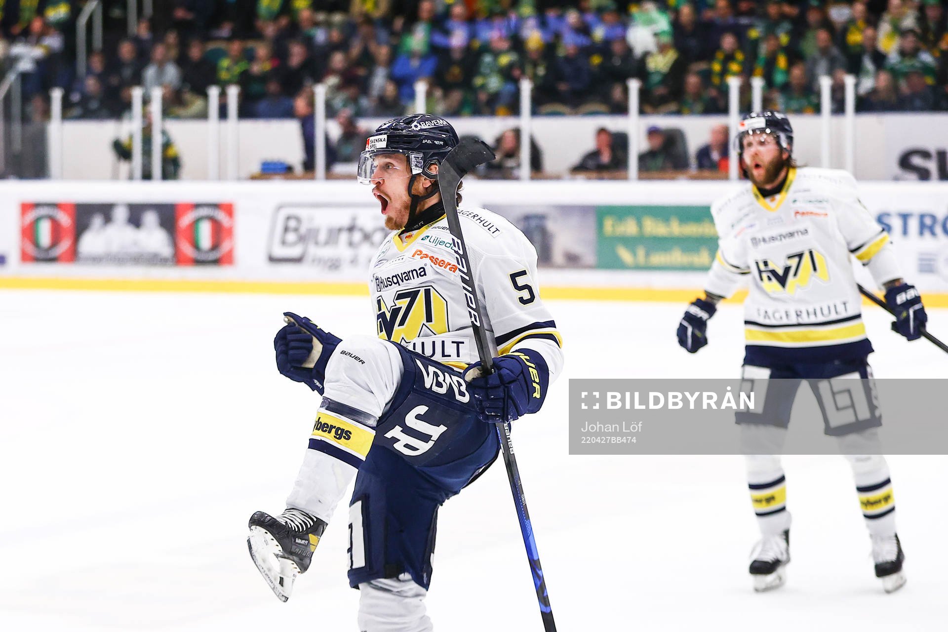 s Fredrik Forsberg jublar