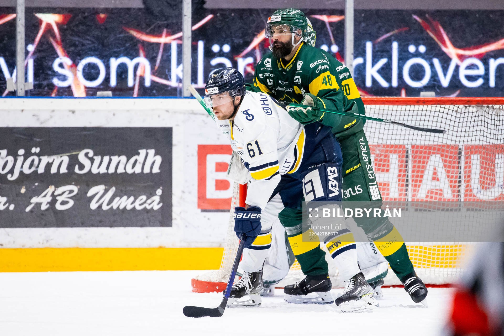 s Tommi Huhtala och Björklövens Daniel Rahimi