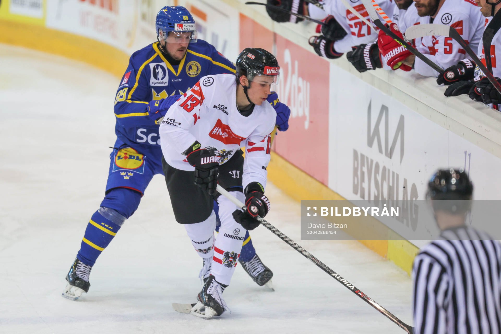 Philipp Wimmer of Austria and Patrik Karlkvist of Sweden