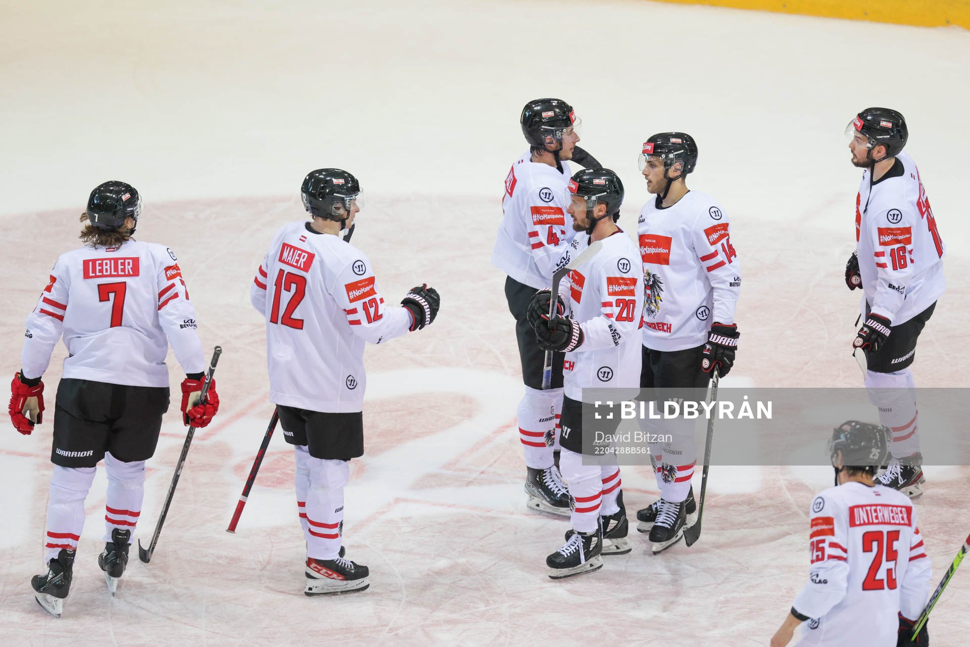 Players of Austria look dejected