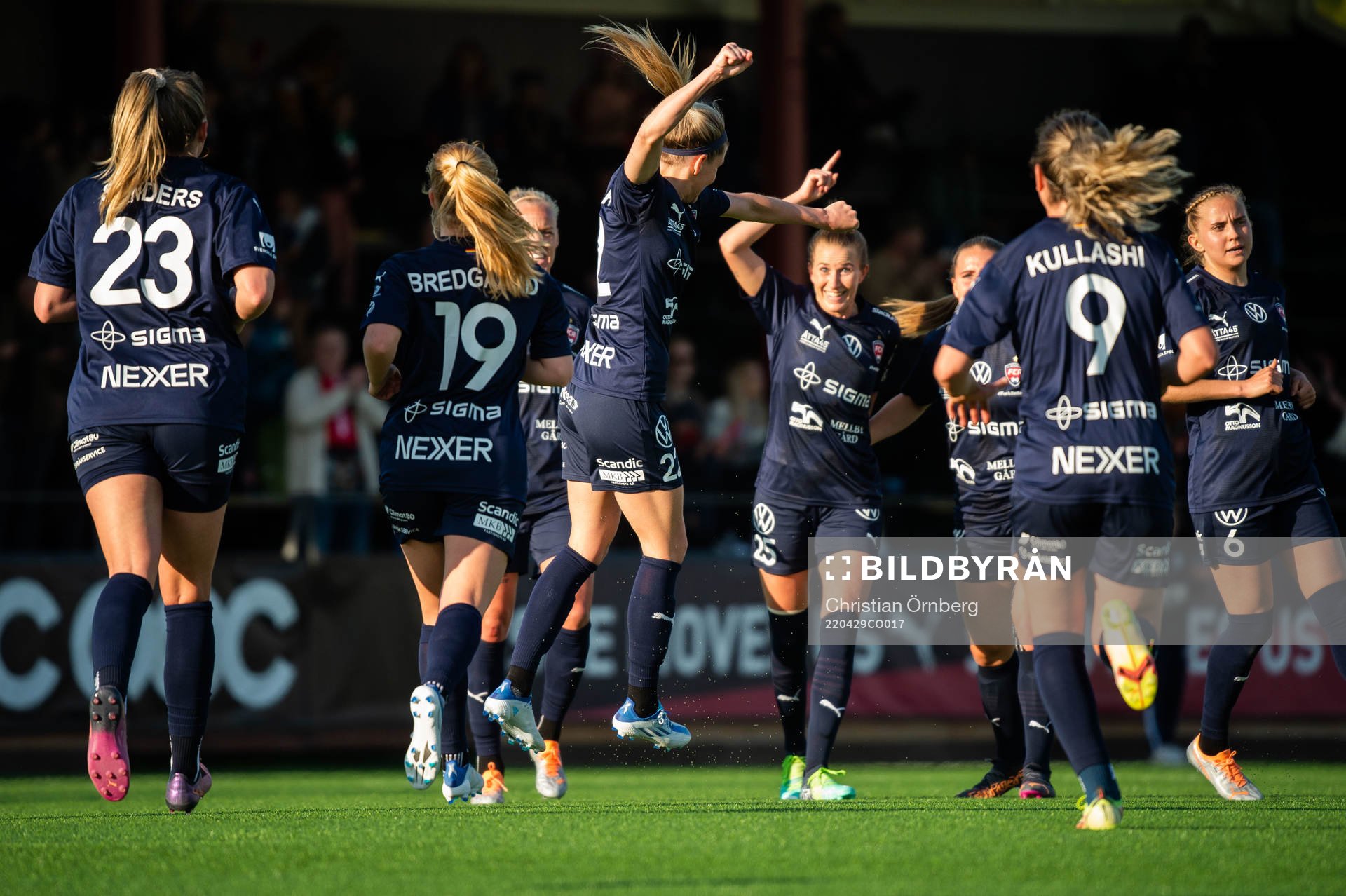 Rosengårds Olivia Schough jublar