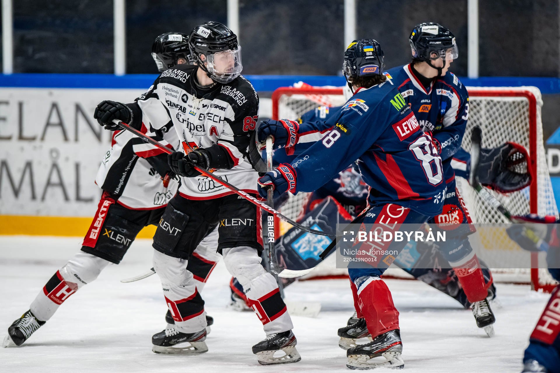 Hudiksvalls Lukas Enqvist och Halmstads Ludvig Levinsson