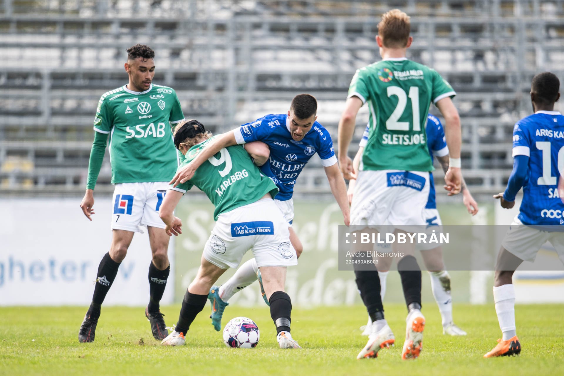 Brages Douglas Karlberg och Trelleborgs Haris Brkic