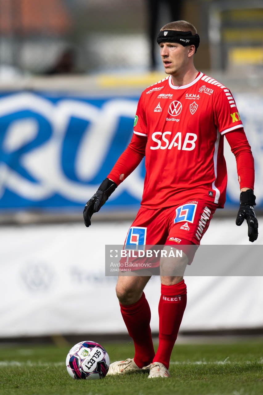 Brages målvakt Viktor Frodig