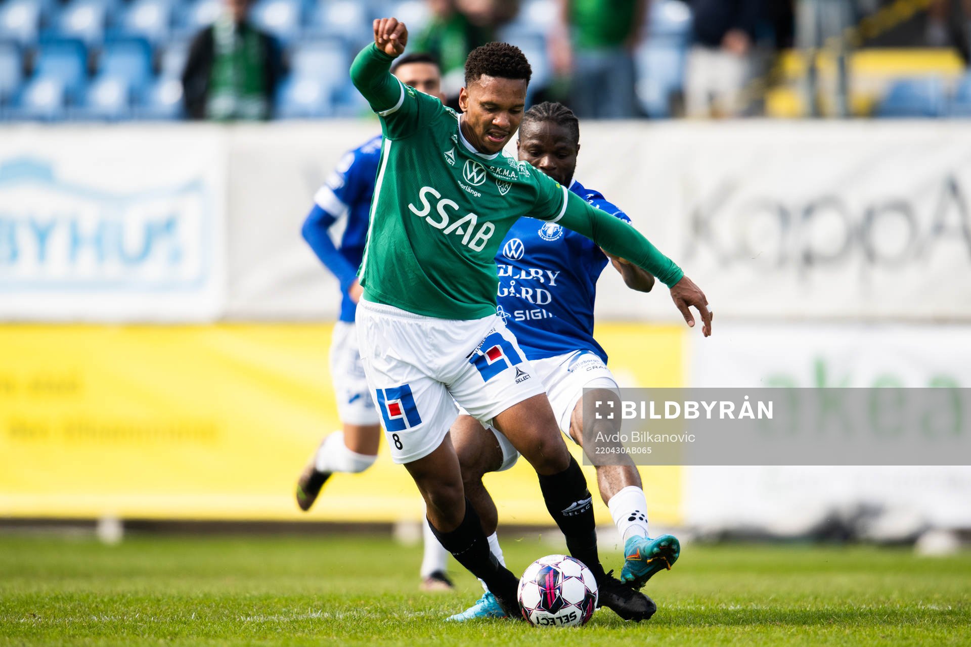 Brages Seth Hellberg jagas av Trelleborgs Henry Offia
