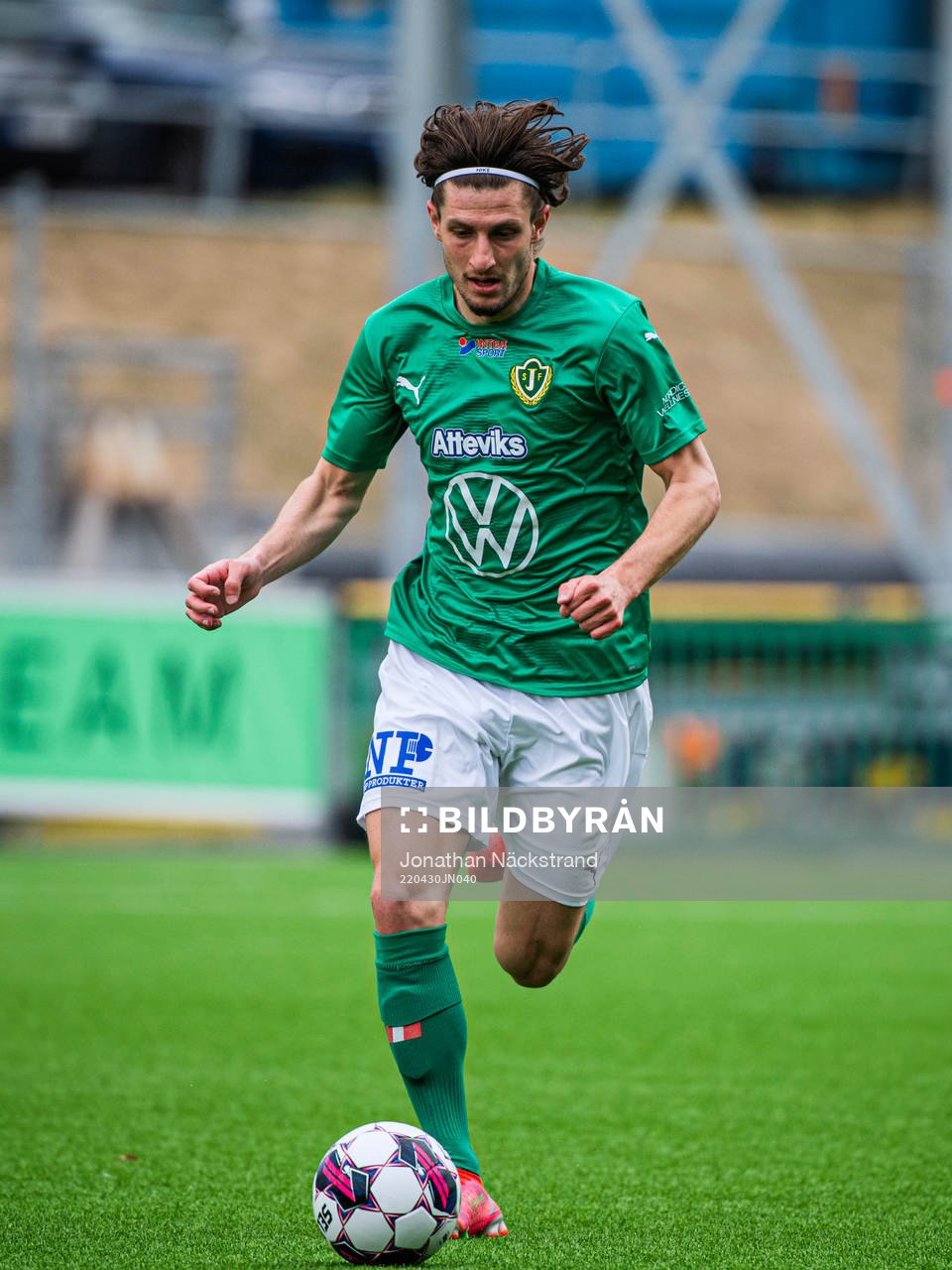 Jönköpings Adnan Maric under fotbollsmatchen i Superettan mellan Brommapojkarna och Jönköpings Södra den 30 april 2022 i Stockholm.