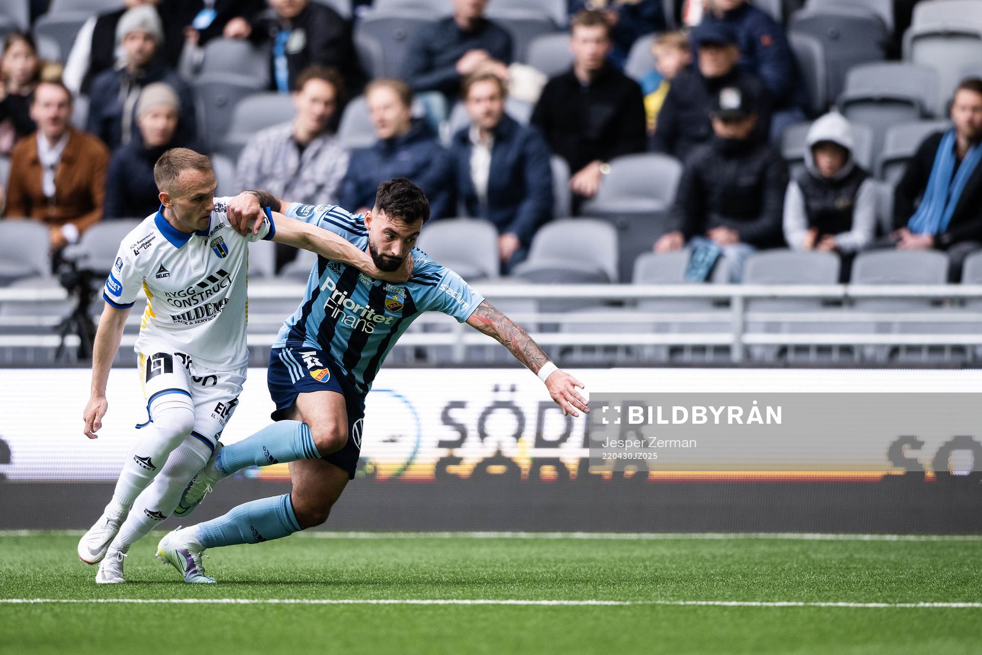 Sirius Aron Bjarnason och Djurgårdens Sead Haksabanovic