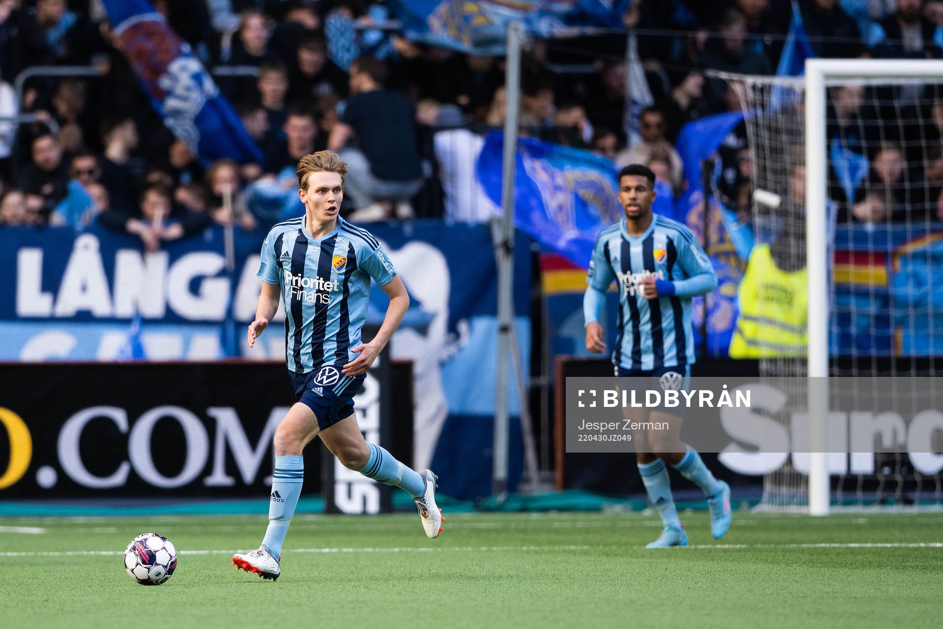 Djurgårdens Melker Jonsson under fotbollsmatchen i Allsvenskan mellan Djurgården och Sirius den 30 april 2022 i Stockholm. 