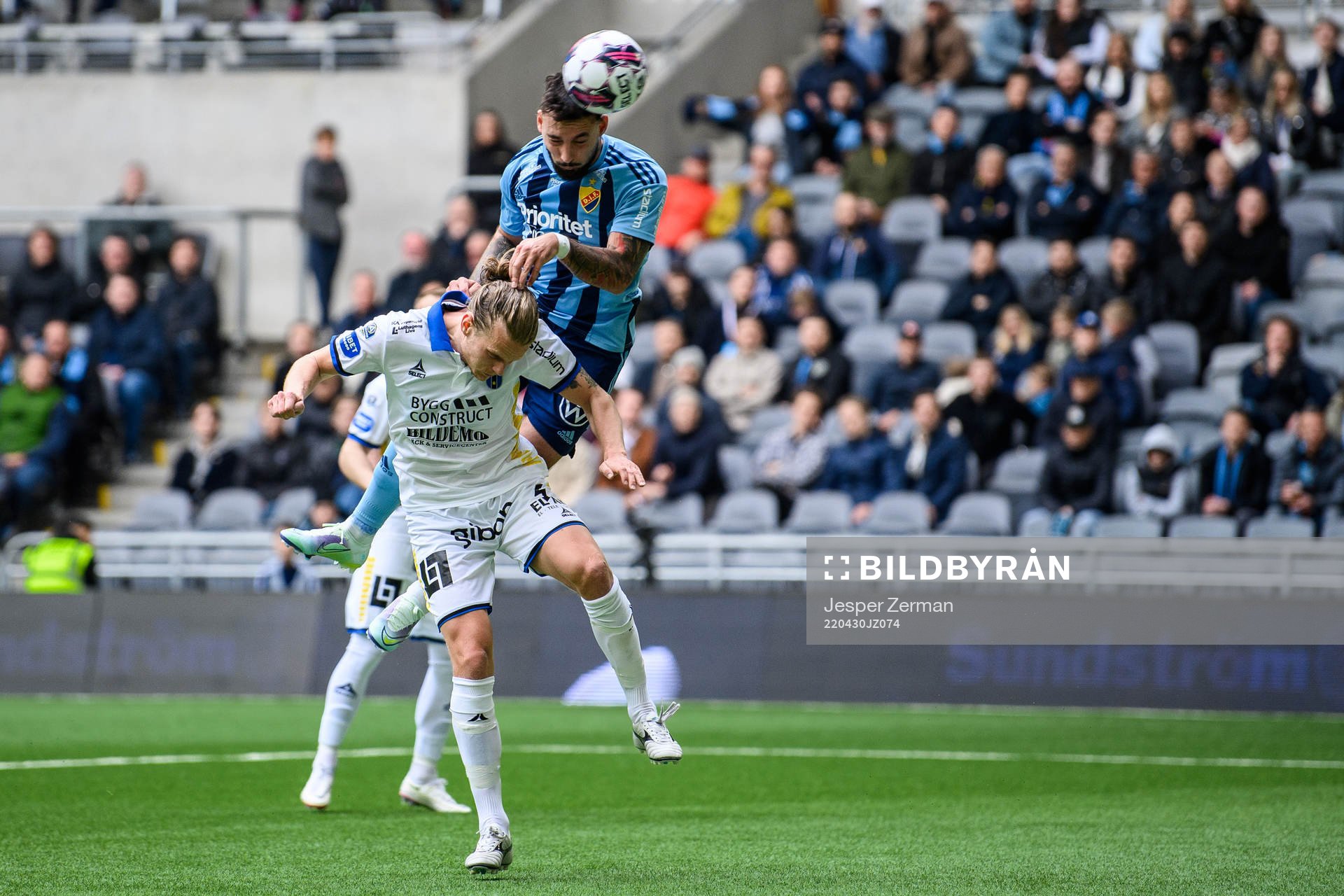 Djurgårdens Sead Haksabanovic nickar in 2-0