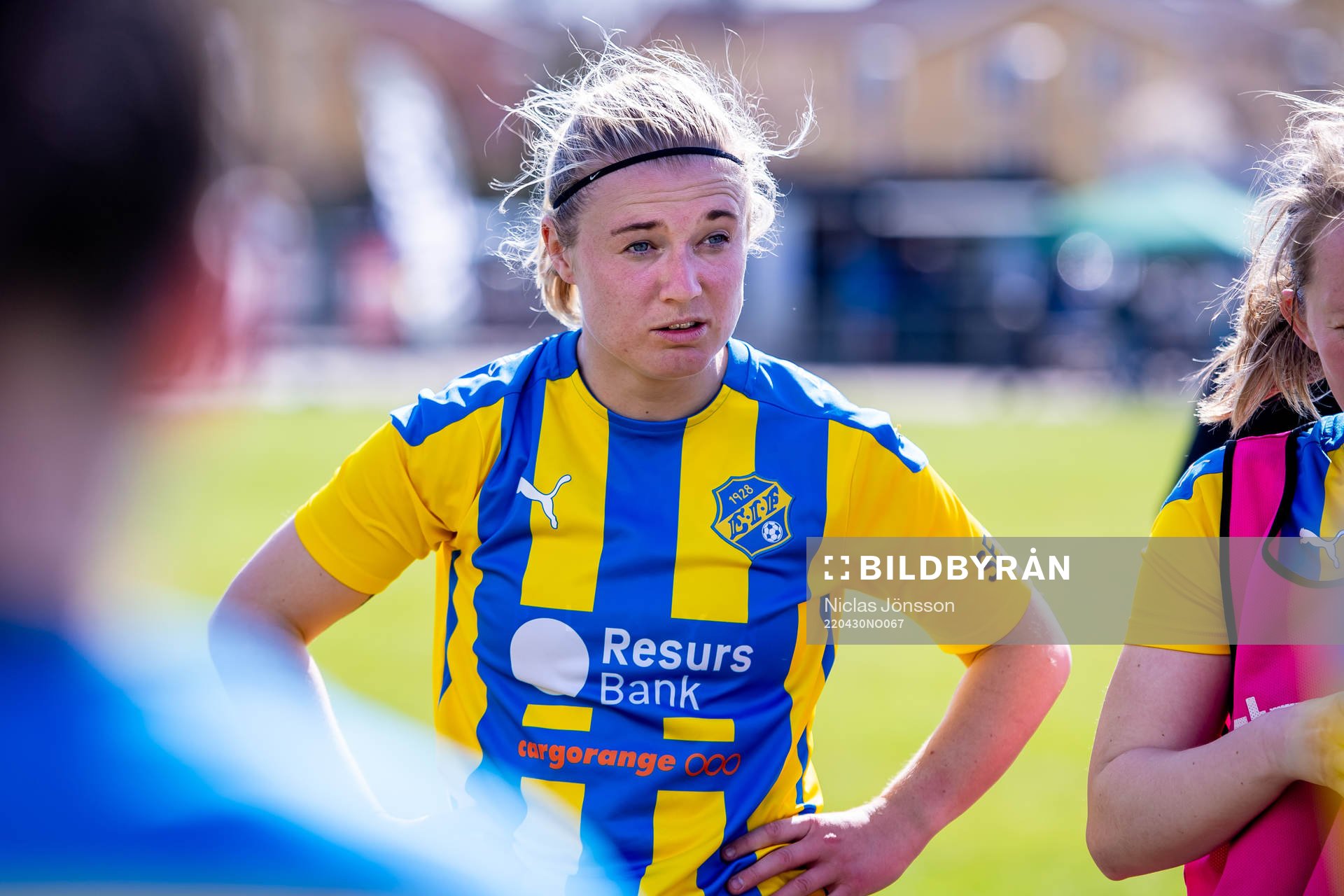 Eskilsminnes Julia Lennartsson under fotbollsmatchen i Division 1 södra mellan Eskilsminne och Älmhult den 30 april 2022 i Helsingborg.