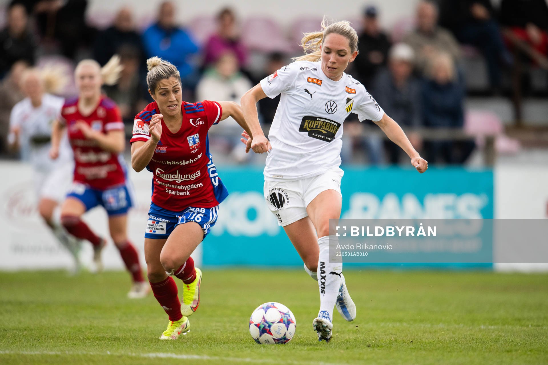 Vittsjös Katrina Gorry jagar Häckens Elin Rubensson