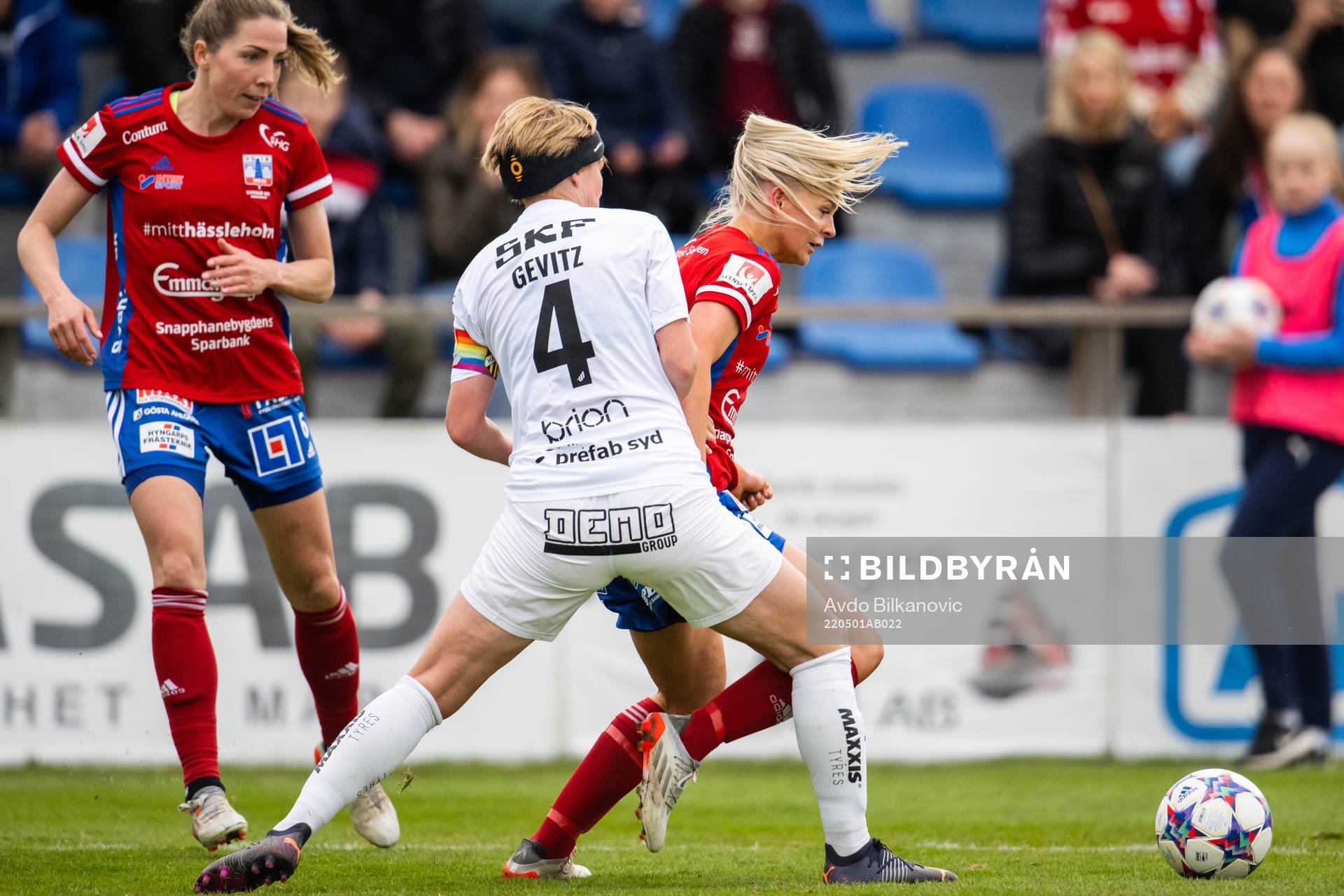 Häckens Luna Nørgaard Gevitz och Vittsjös Moa Karlsson