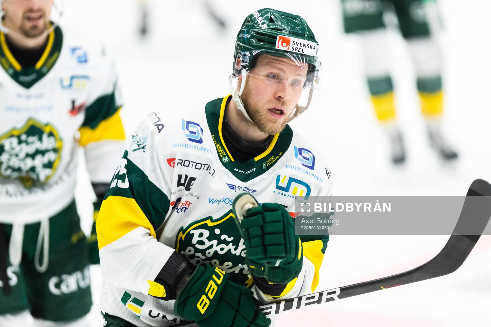 Björklövens Christopher Bengtsson jublar