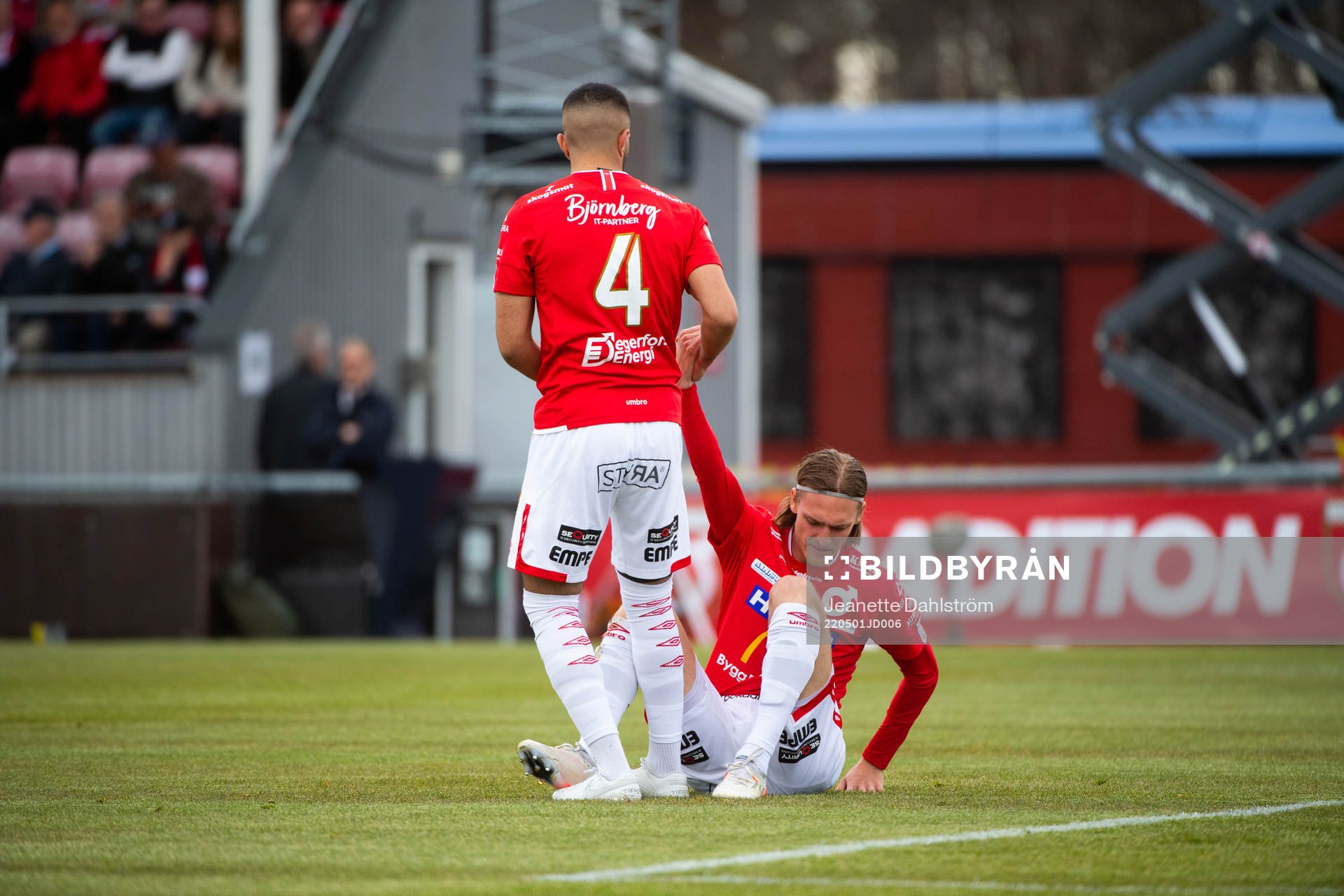 Degerfors Sean Sabetkar och Gustav Granath deppar