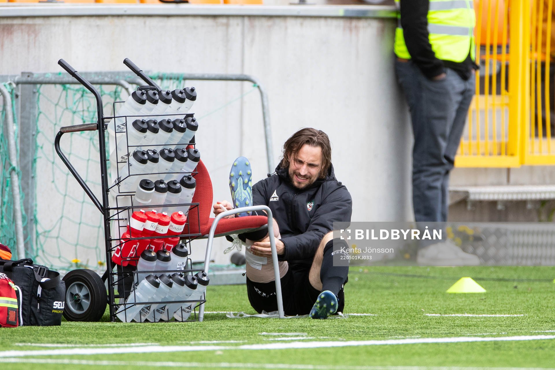 Örebros Kevin Walker har ont
