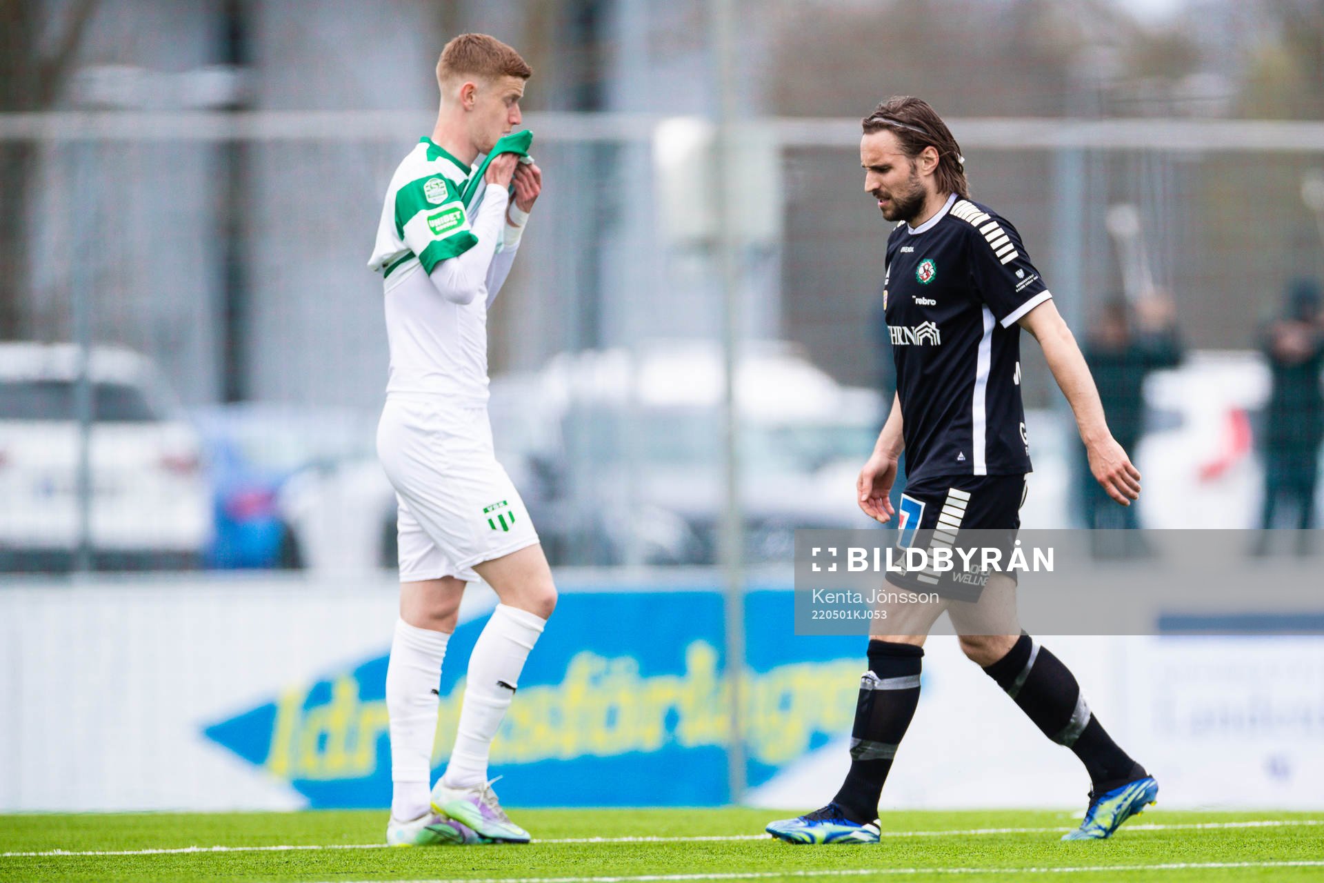 Örebros Kevin Walker deppar