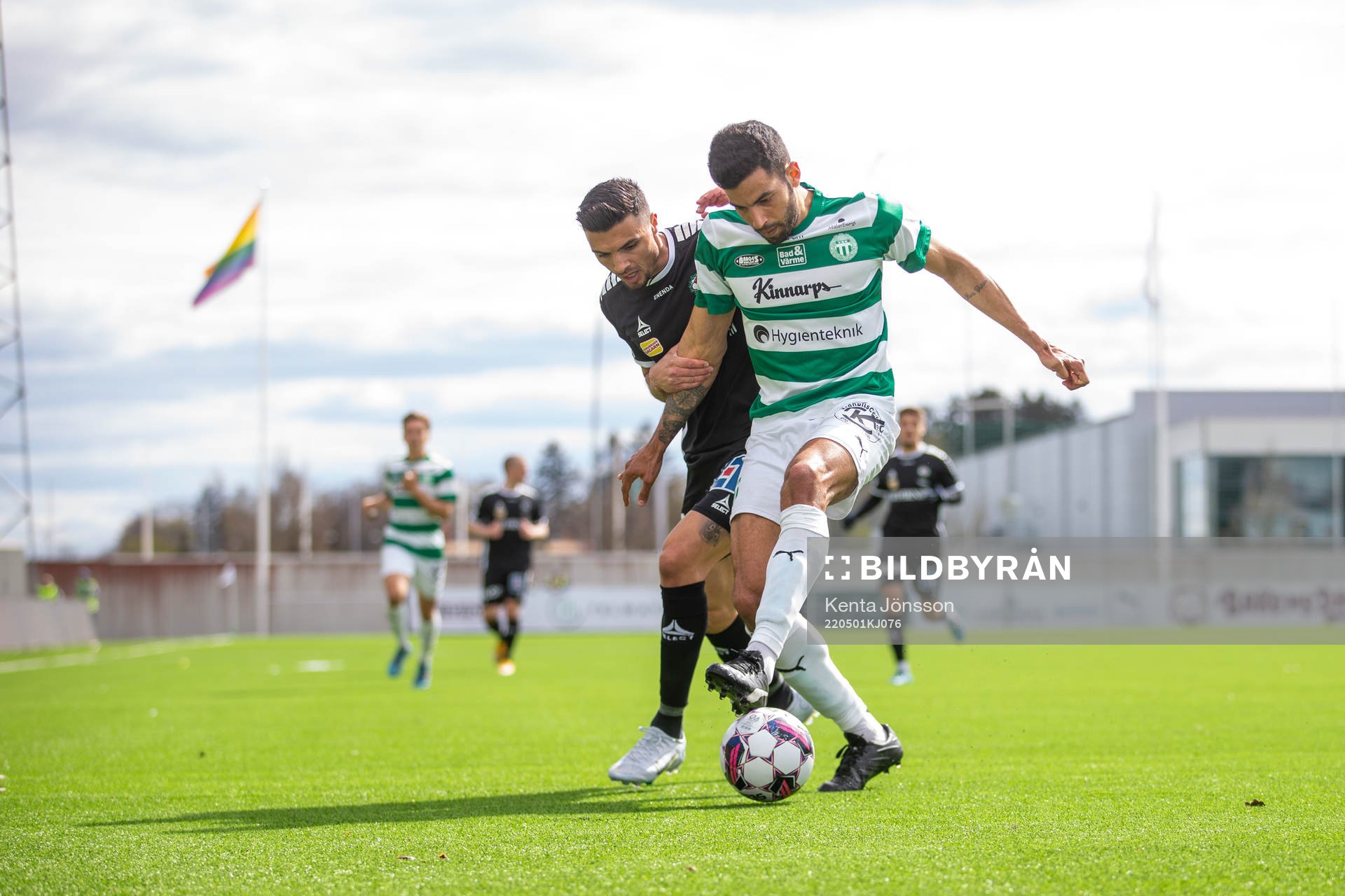 Örebros Ahmed Yasin och Västerås Pedro Ribeiro