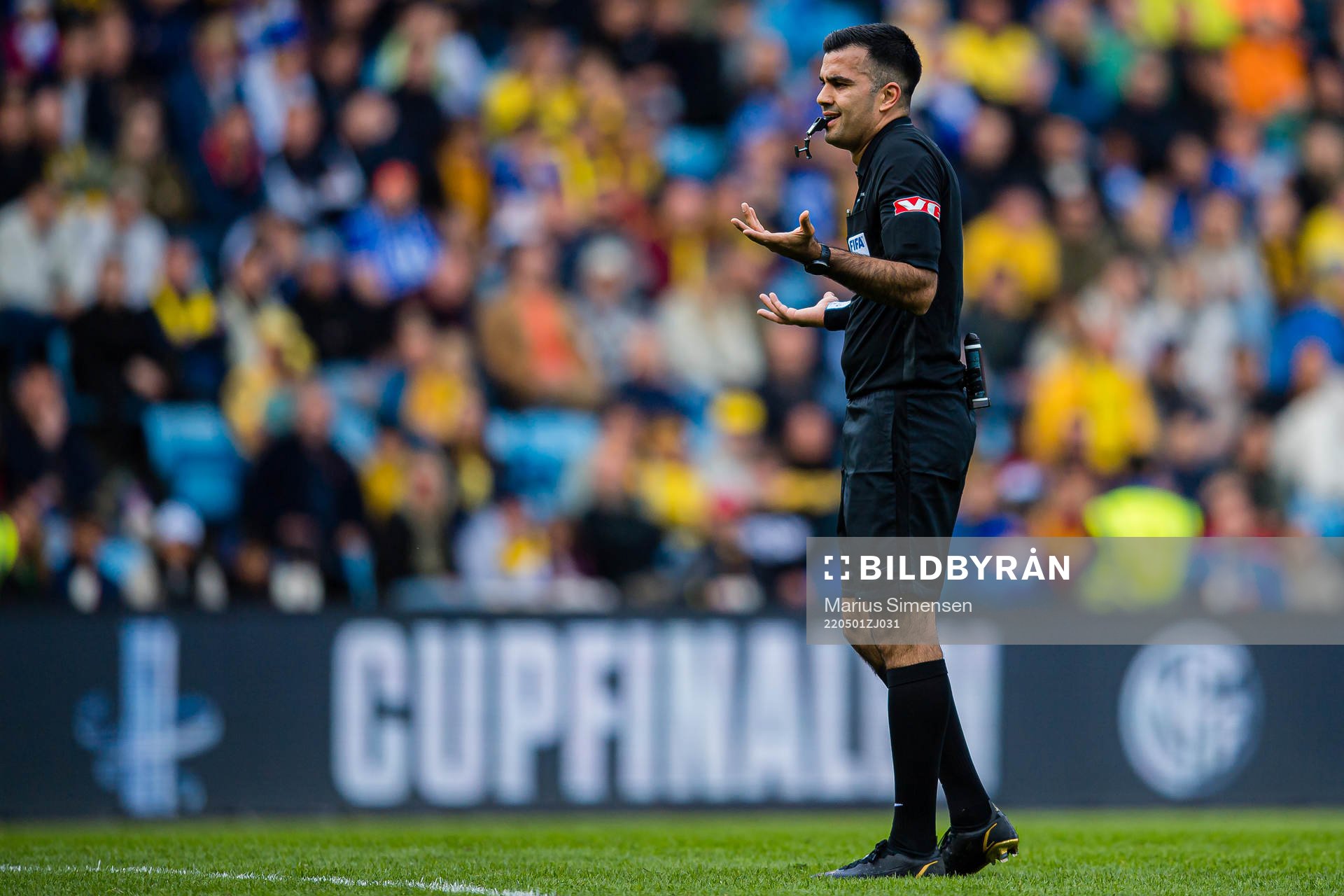 Rohit Saggi, referee