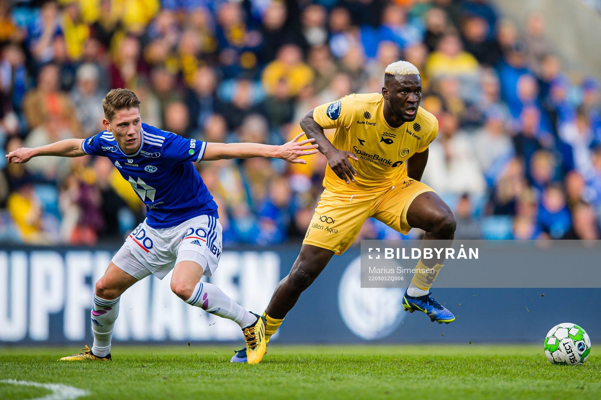 Markus André Kaasa of Molde and Victor Okoh Boniface of