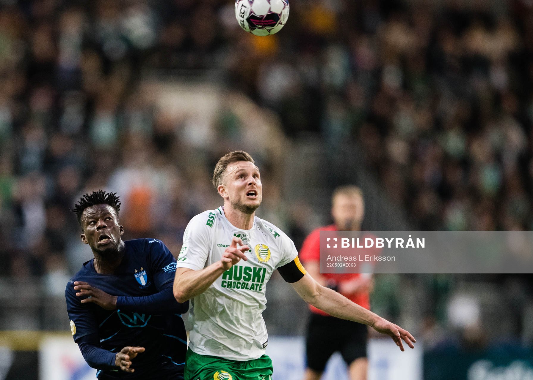 Malmö FFs Malik Abubakari och Hammarbys Richard Magyar