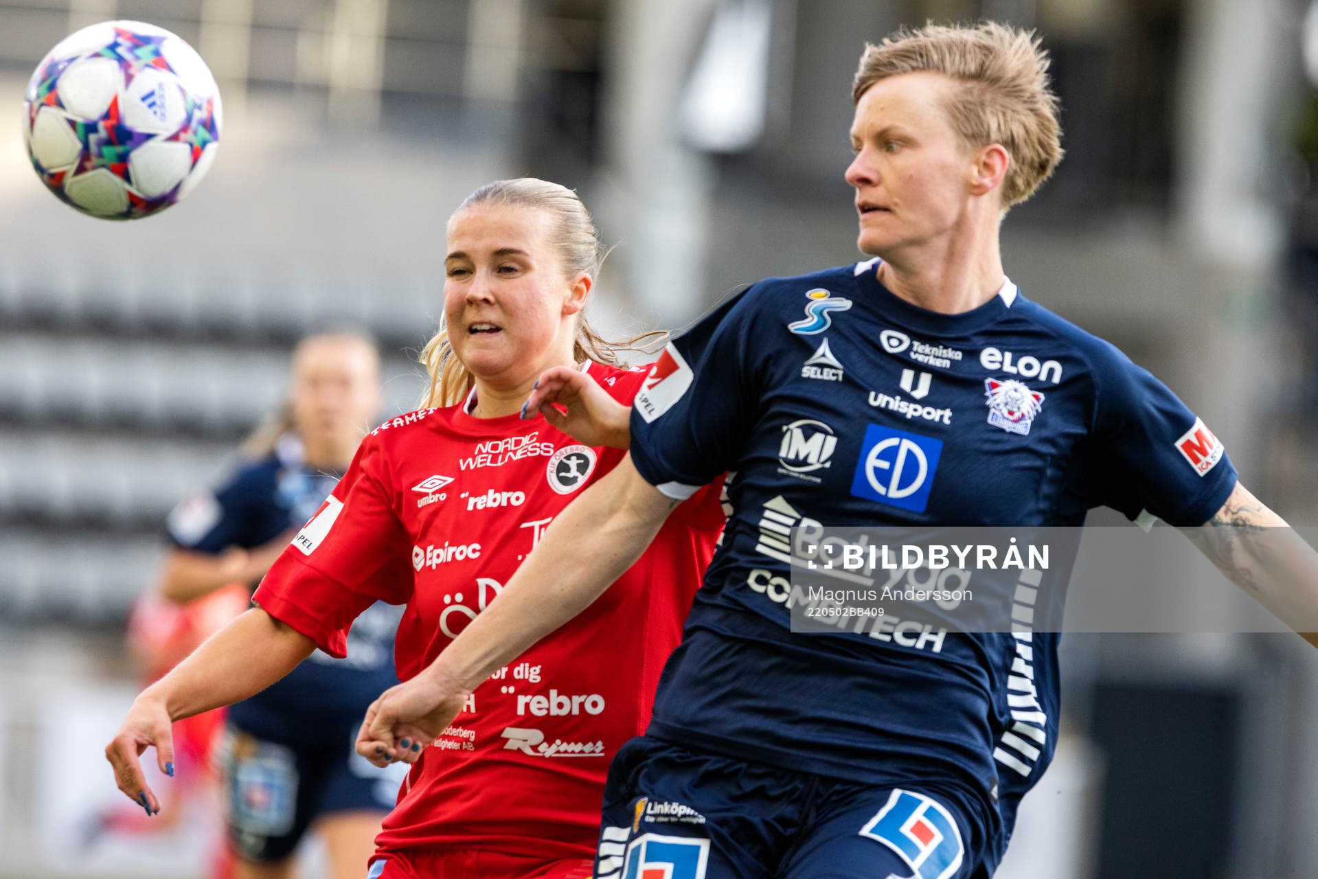 Örebros Amanda Rantanen och Linköpings Nilla Fischer